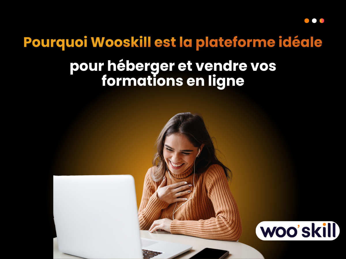 Formatrice mettant en ligne sa formation sur Wooskill