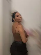 Sara vous présente ses services sur la plateforme Wooskill.