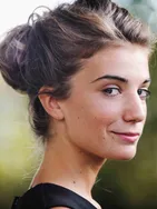 Claire Meuf vous présente ses services sur la plateforme Wooskill.