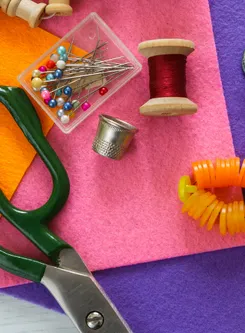 Image de présentation pour l'offre Cours de couture tous niveaux - PACK 10 COURS - 10 x 1h30 par En Couture Jeannette