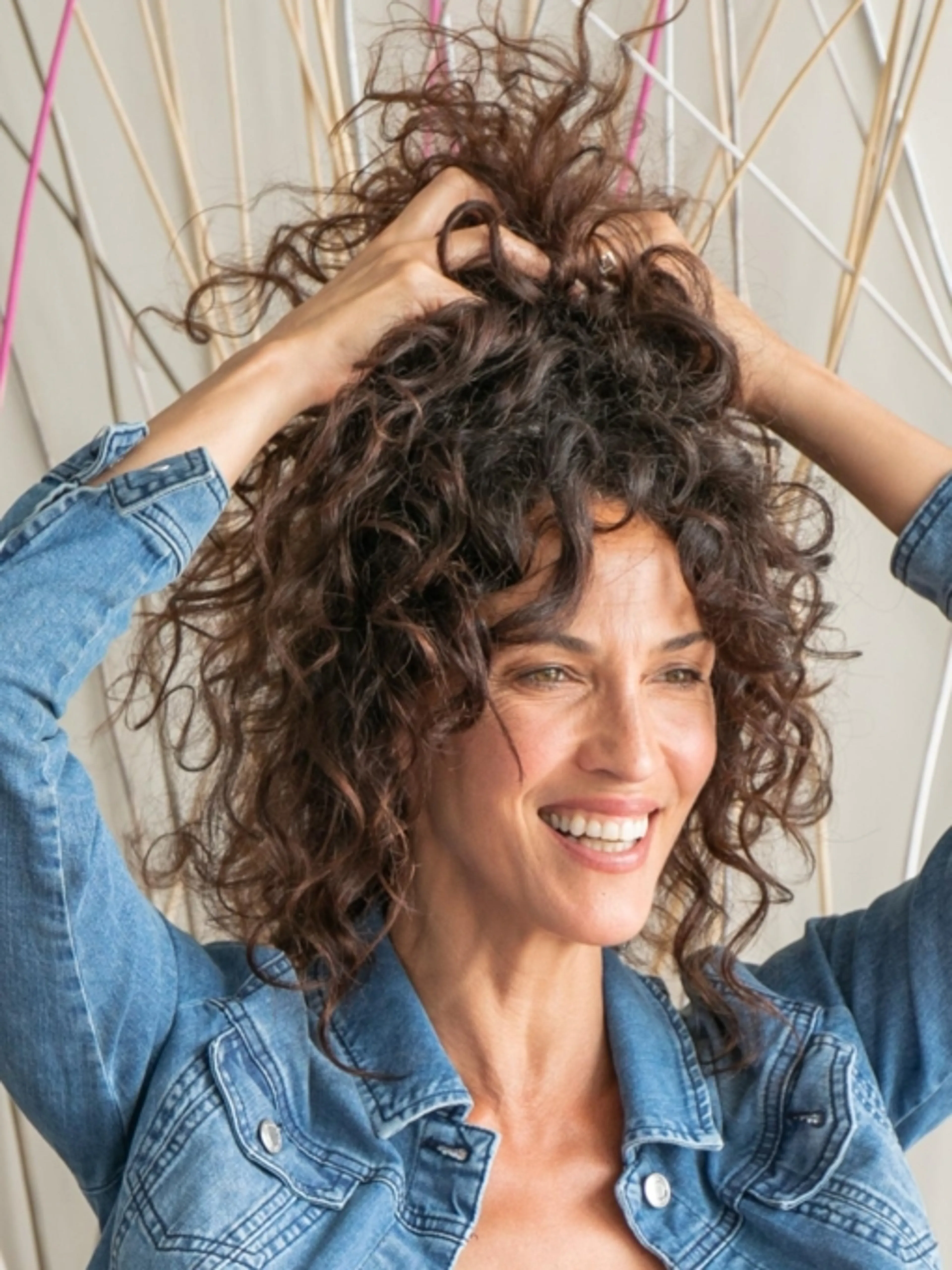 Image de présentation pour l'offre Des cheveux bouclés ou frisés au top !! par Linda Hardy