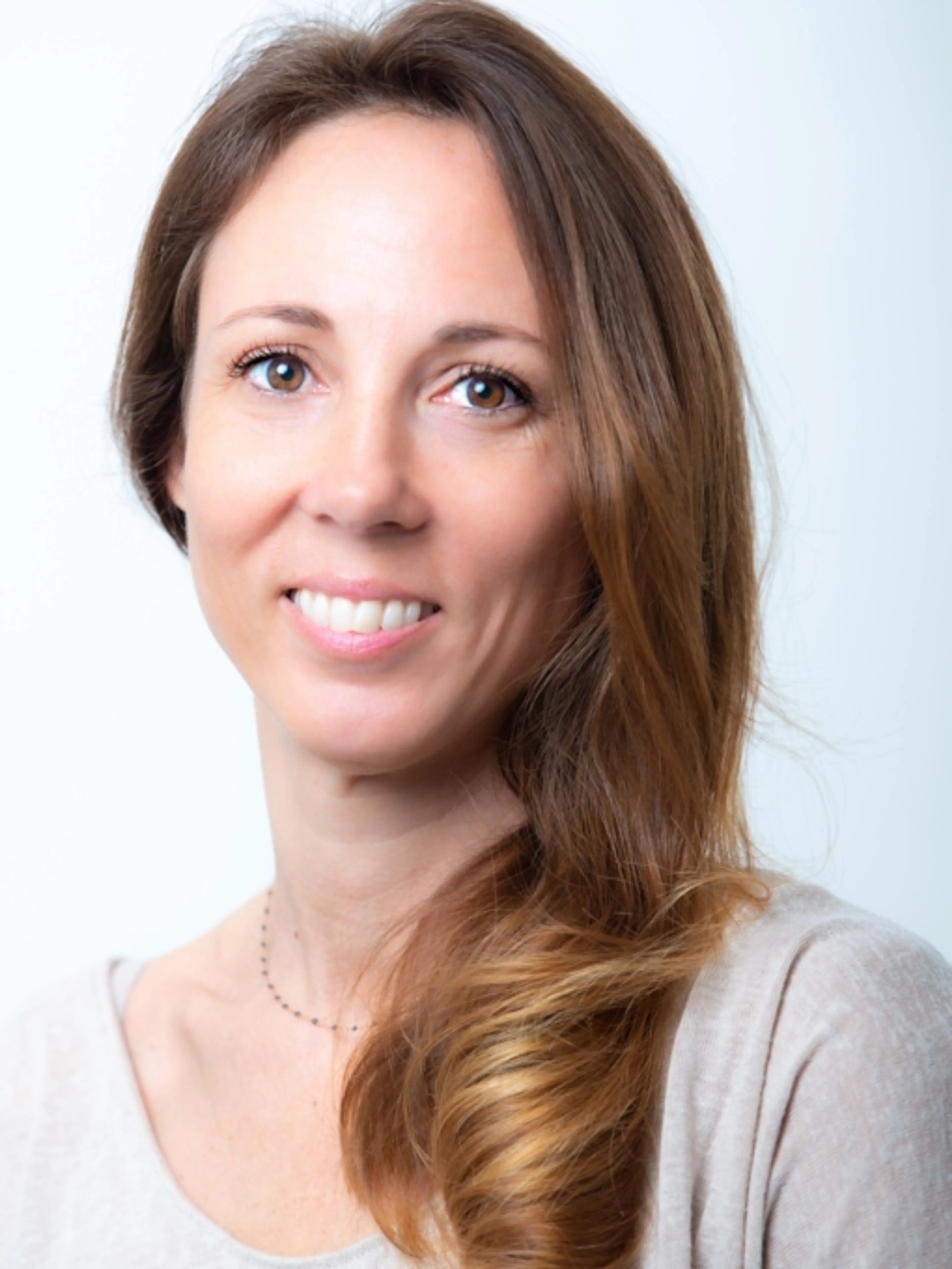 Image de présentation pour l'offre Coaching de couple - Renforçer votre relation et vous épanouir ensemble par Lena