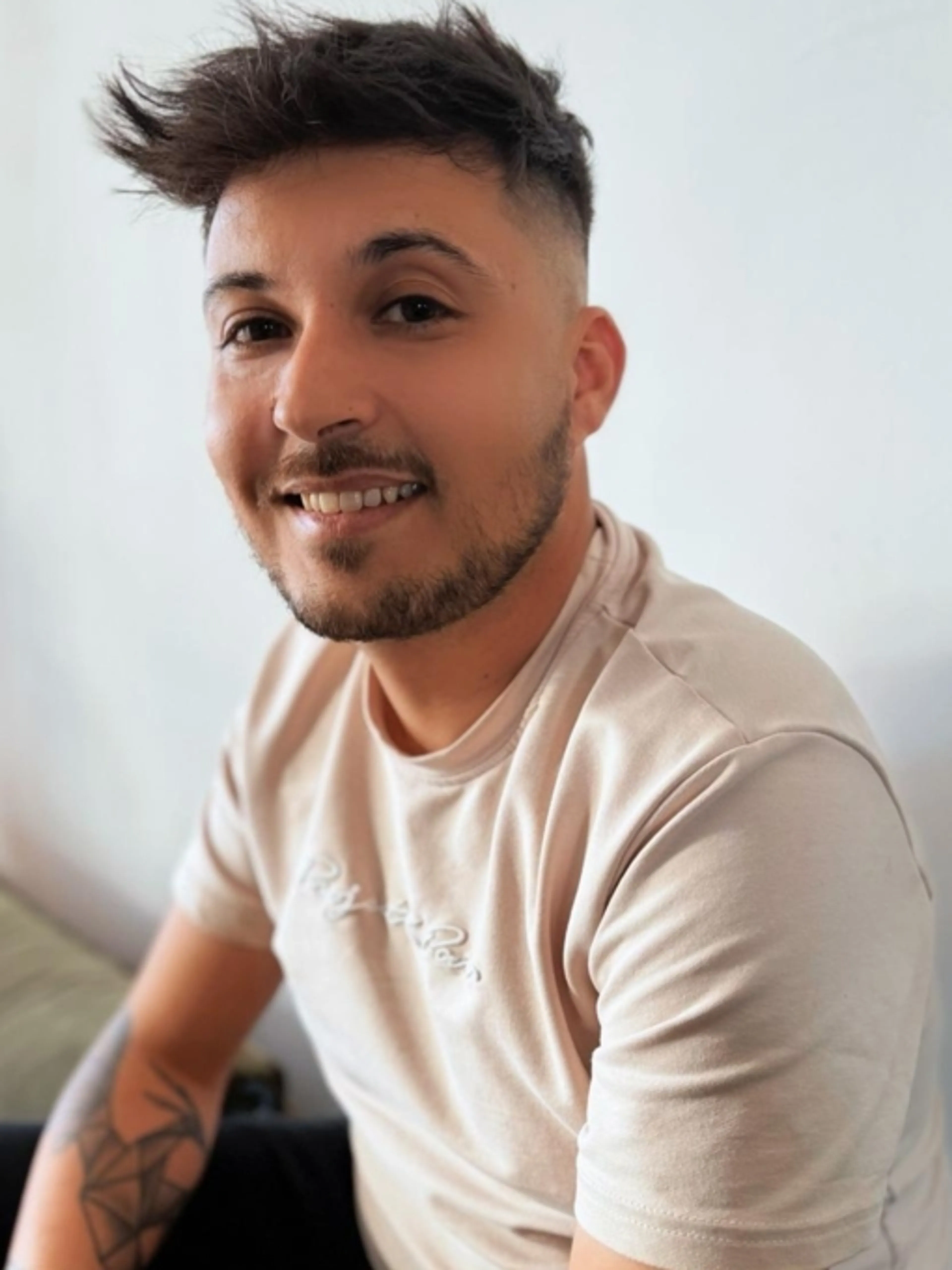 Image de présentation pour l'offre Découvrez le couple libre, ses fondements, comment en parler, les réactions possibles, son fonctionnement et les règles essentielles 🔥 par Jordy Oumira