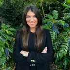 Eva vous présente ses services sur la plateforme Wooskill.