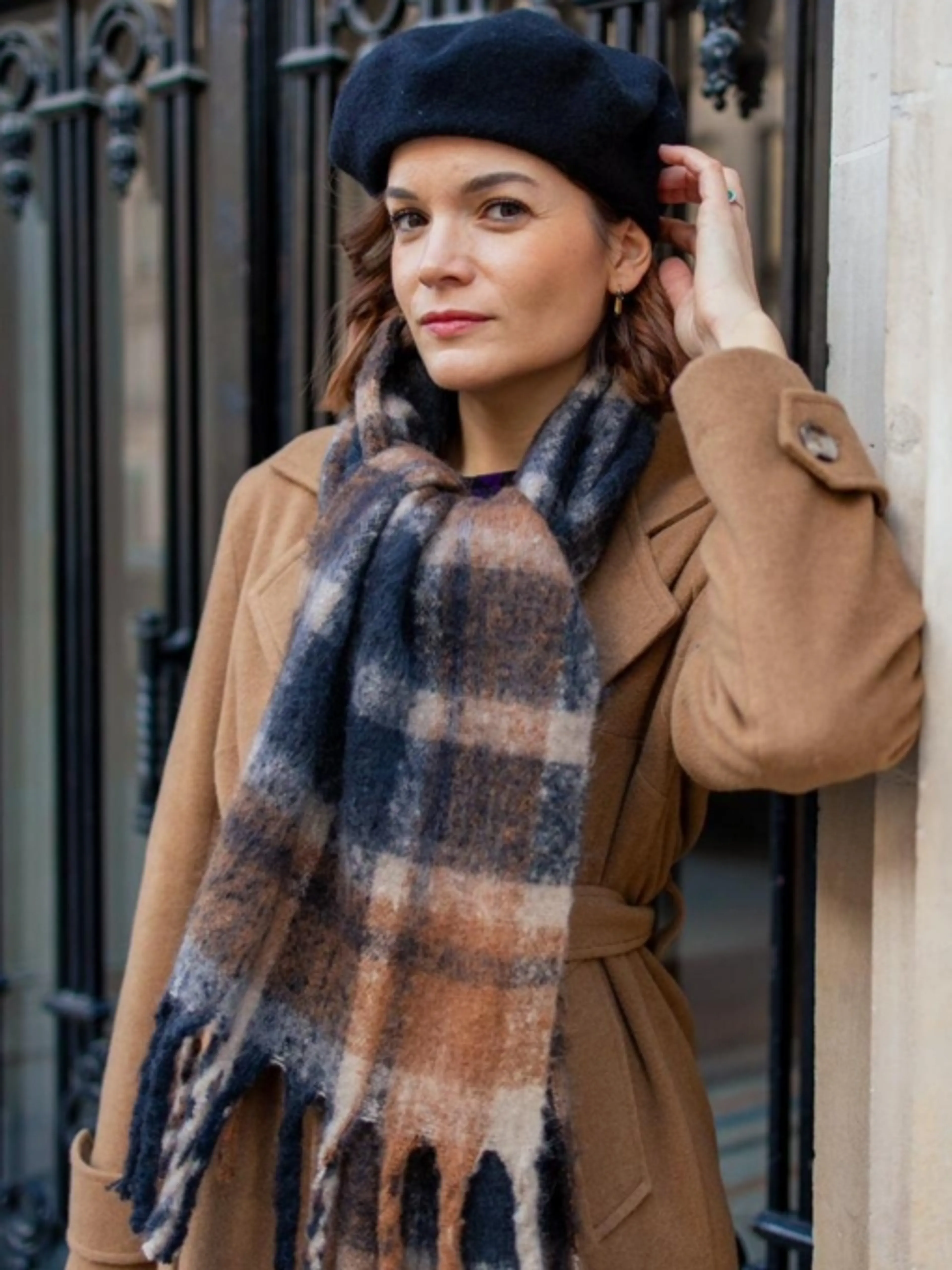 Image de présentation pour l'offre Techniques de maîtrise des Finitions Élégantes pour Vestes et Manteaux pour un résultat de pro ! 🧵 par Cyrielle