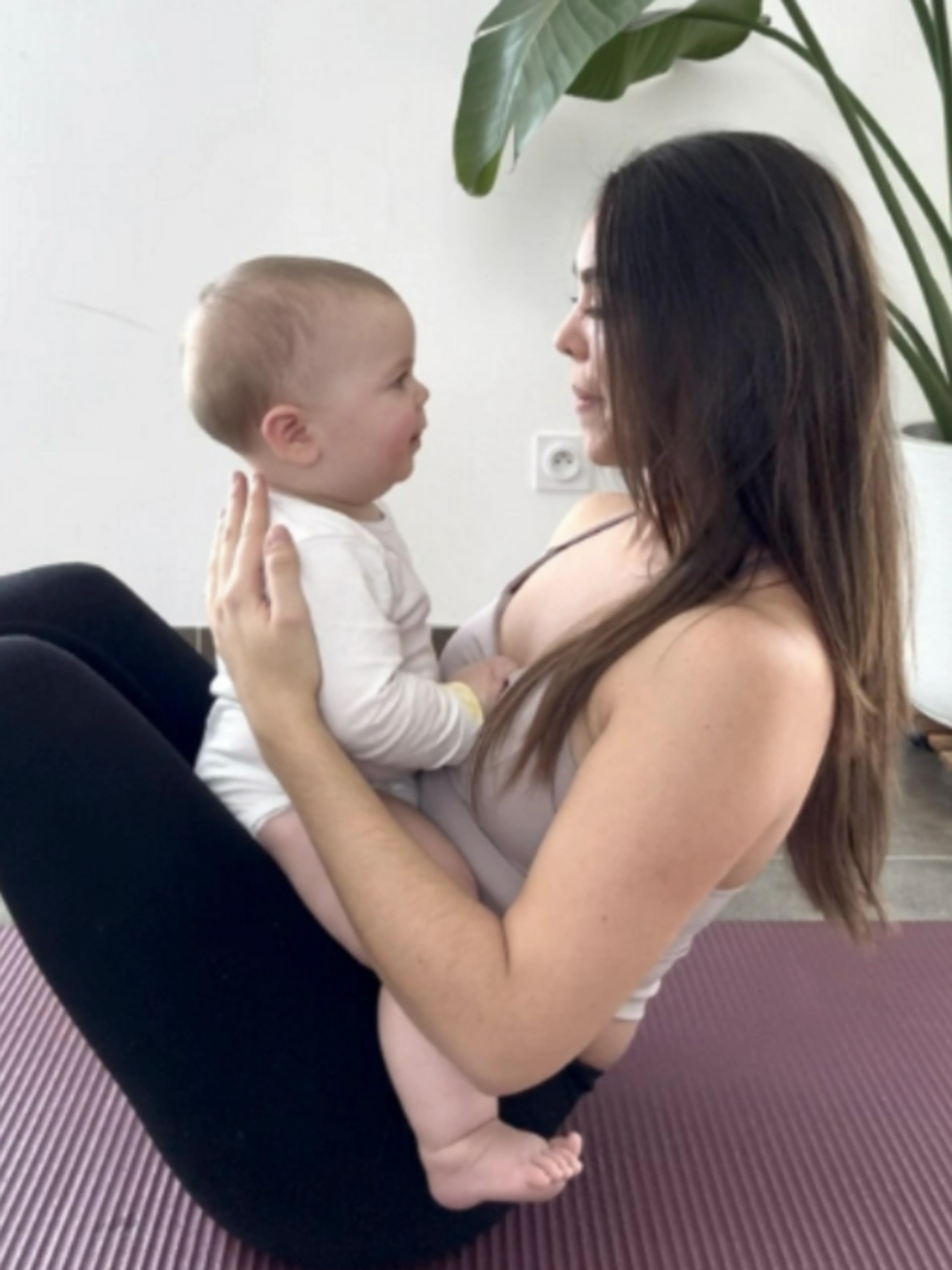 Image de présentation pour l'offre PACK PILATES BEBE - Mois de Juin par Stéphanie