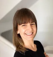 Anaïs Mérino vous présente ses services sur la plateforme Wooskill.