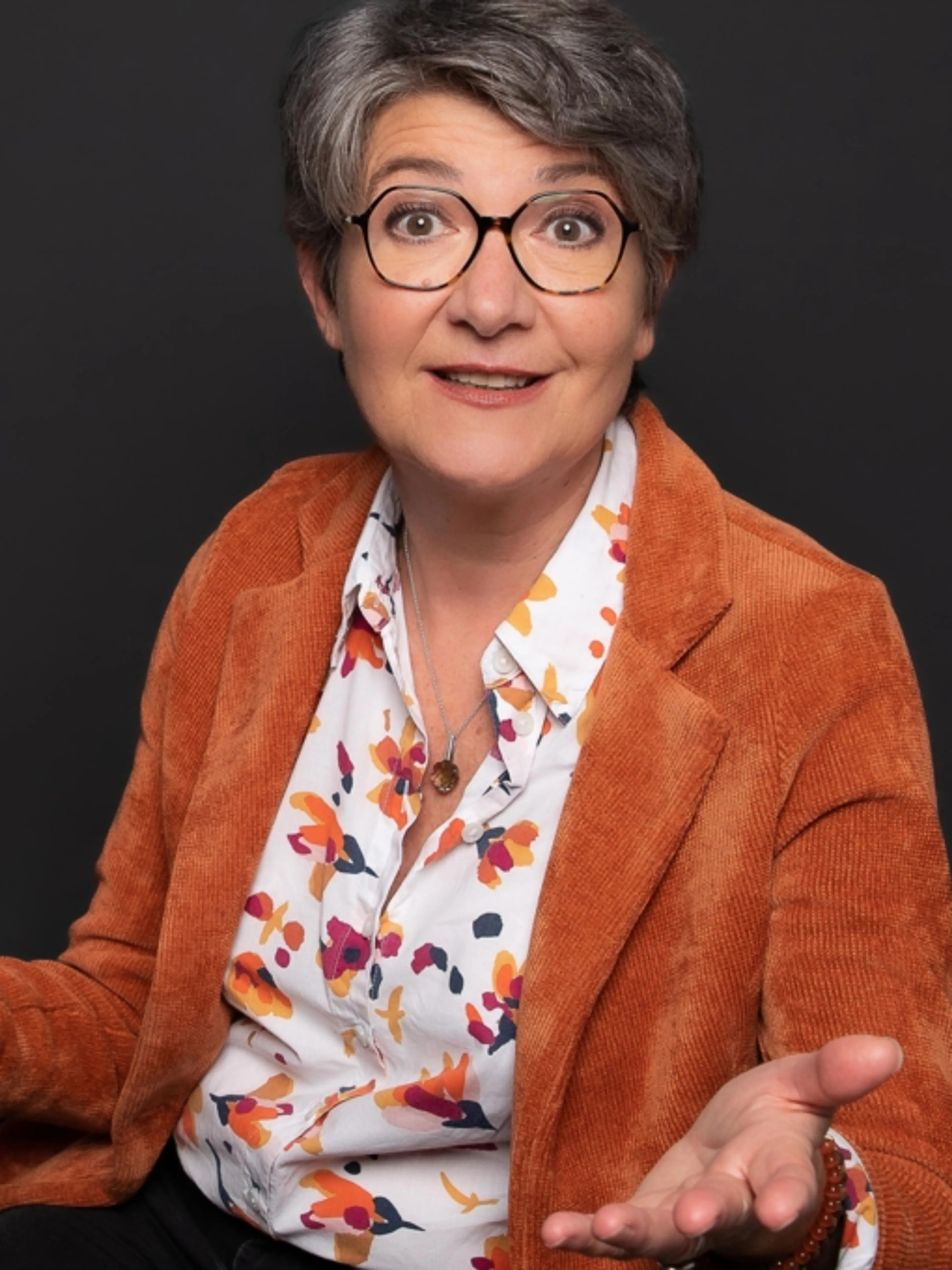 Image de présentation pour l'offre Pitch & Posture : Convaincre avec confiance par Valérie