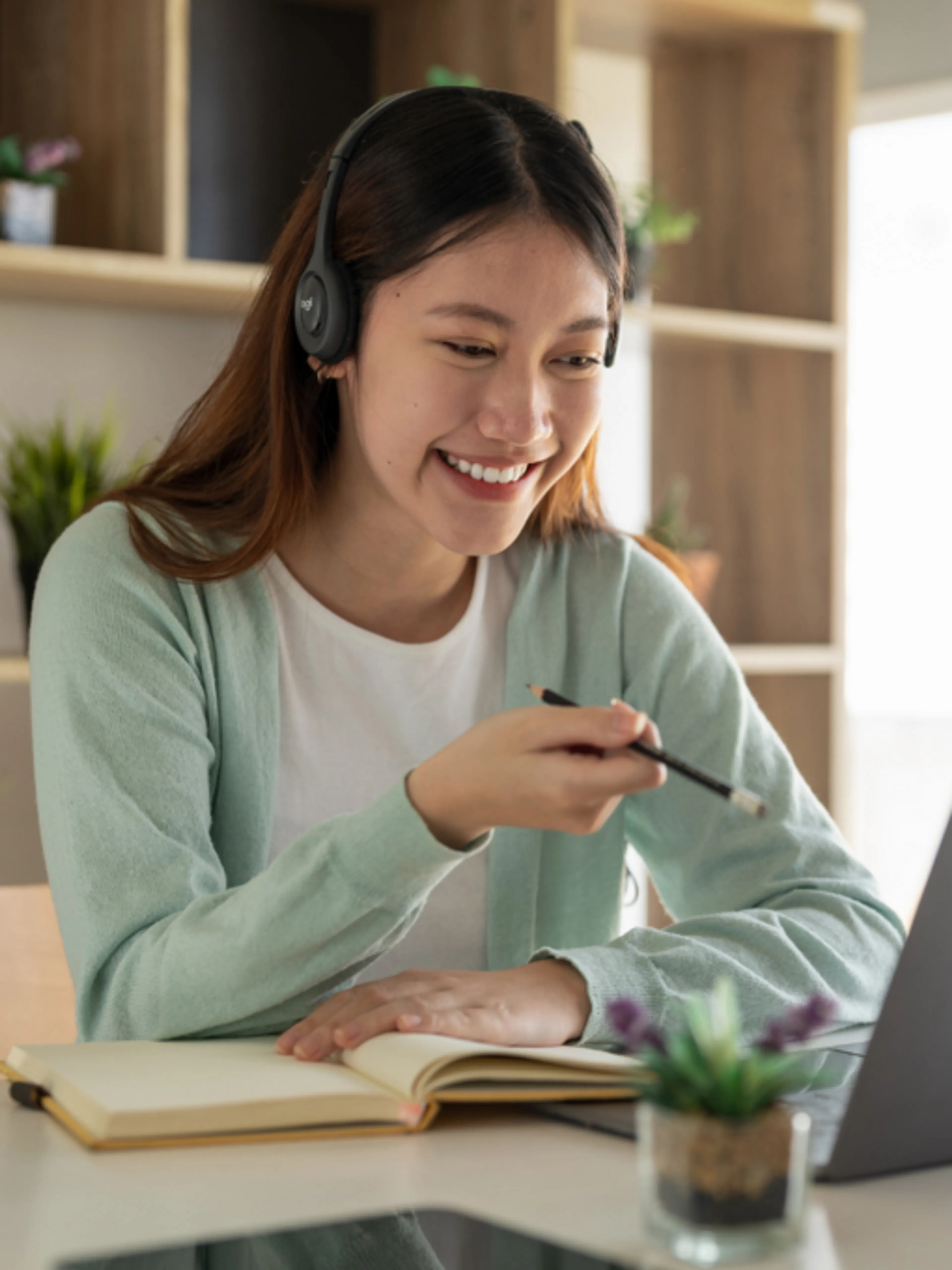 Juriste experte en droit du travail, droit social, diplômée d'un bac +5, je donne des cours pour tous niveaux. Méthodologie personnalisée !