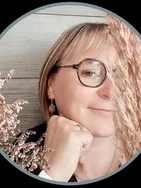 Céline vous présente ses services sur la plateforme Wooskill.