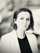 Karin vous présente ses services sur la plateforme Wooskill.