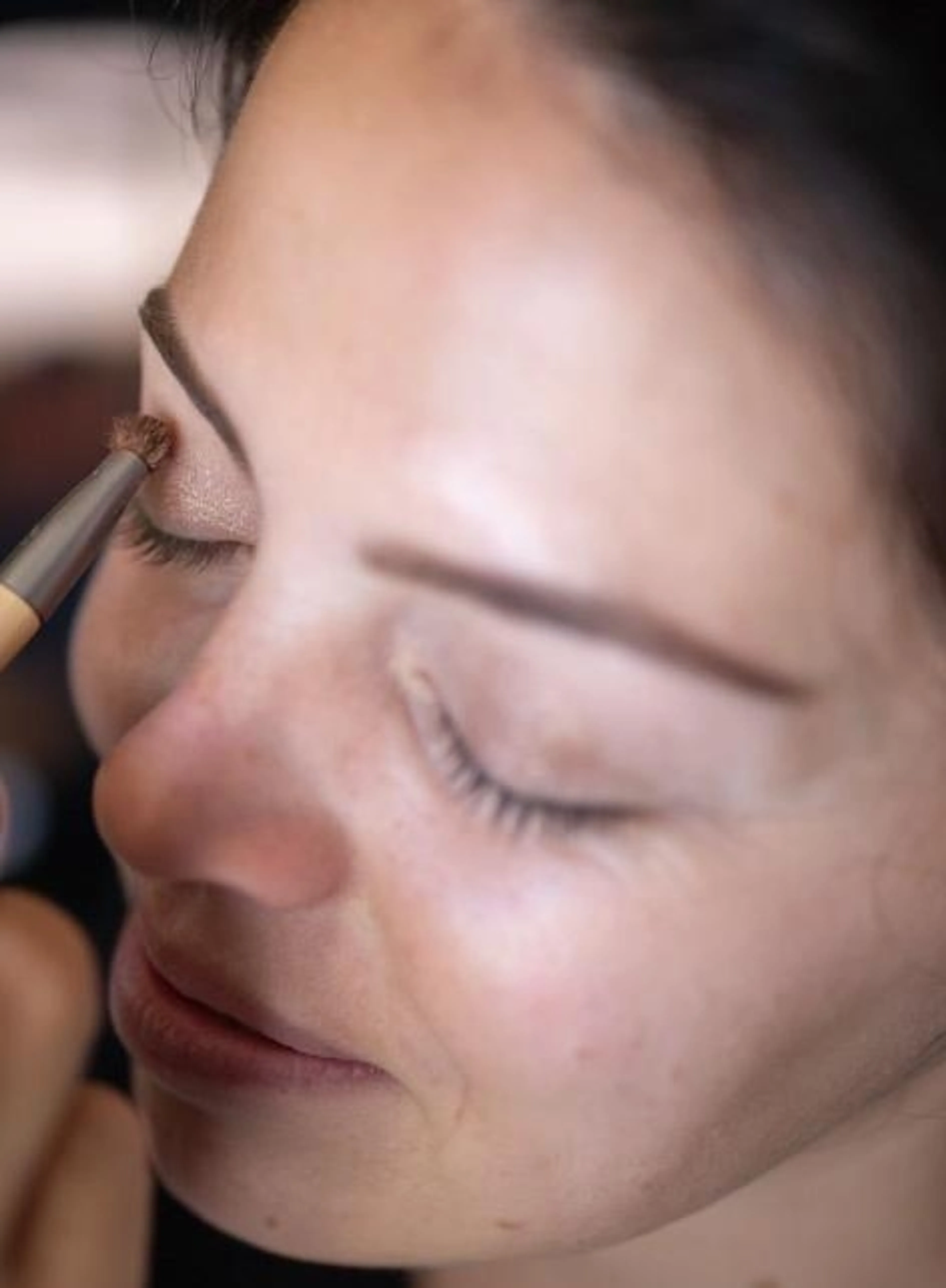 Image de présentation pour l'offre Cours d'auto-maquillage - Conseillère en image & MUA par Carine Creastyle