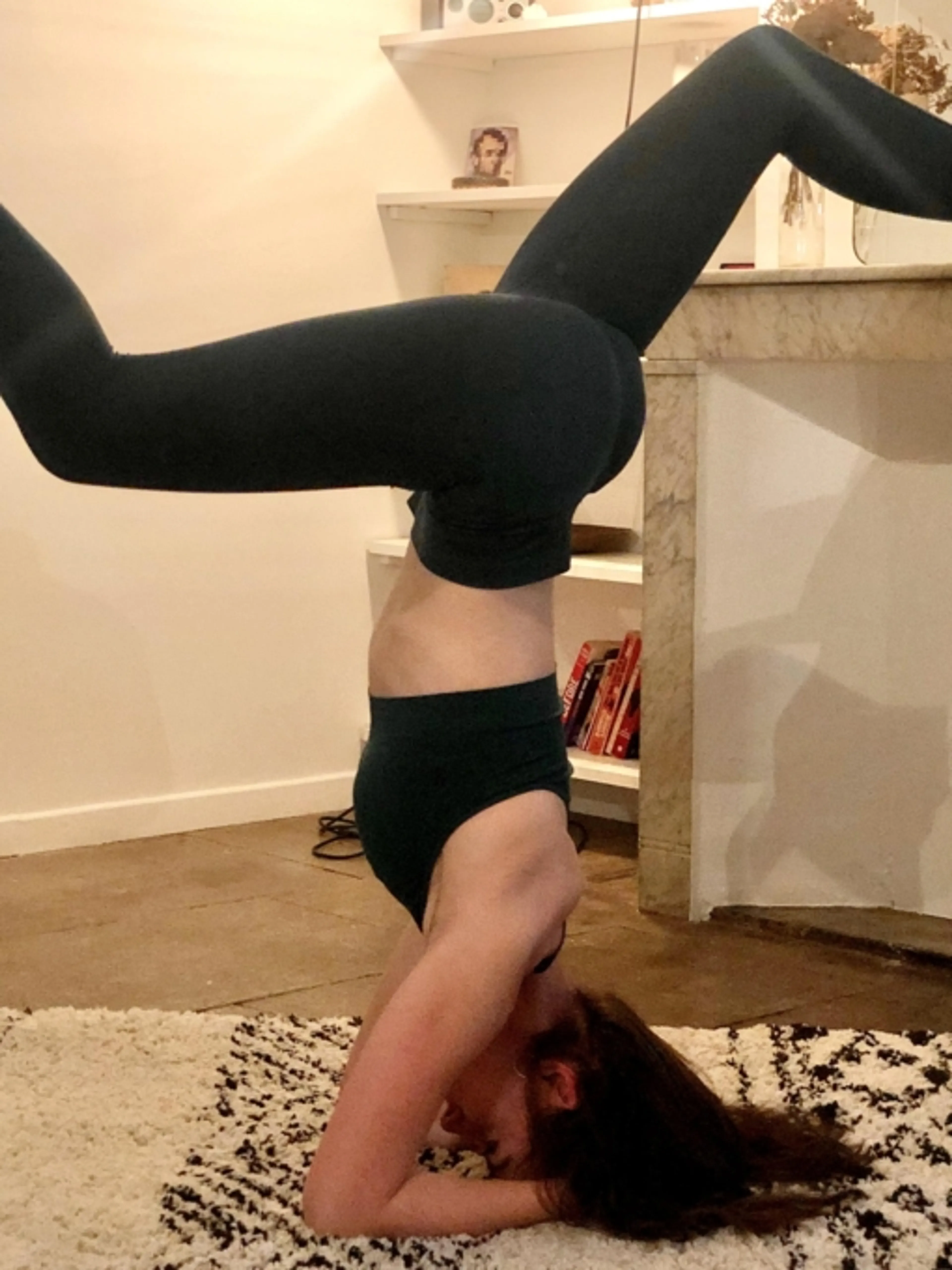 Image de présentation pour l'offre Élevez votre bien-être avec des cours collectifs de Yoga Vinyasa .Tous niveaux bienvenus. par Maud