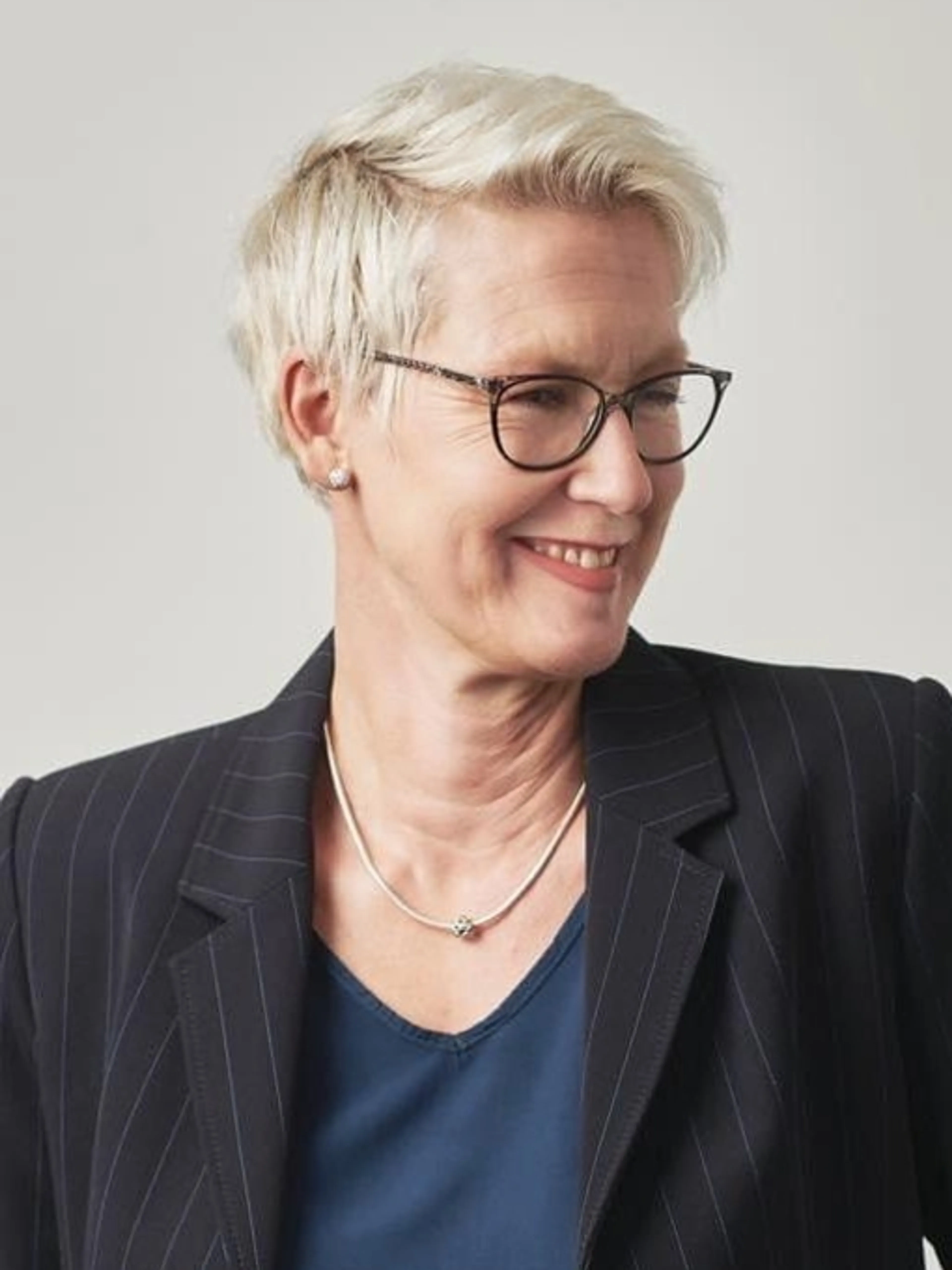 Image de présentation pour l'offre Apprendre à gérer ses émotions et faire face aux challenges grâce à un accompagnement sur mesure par une praticienne certifiée et expérimentée par Elisabeth