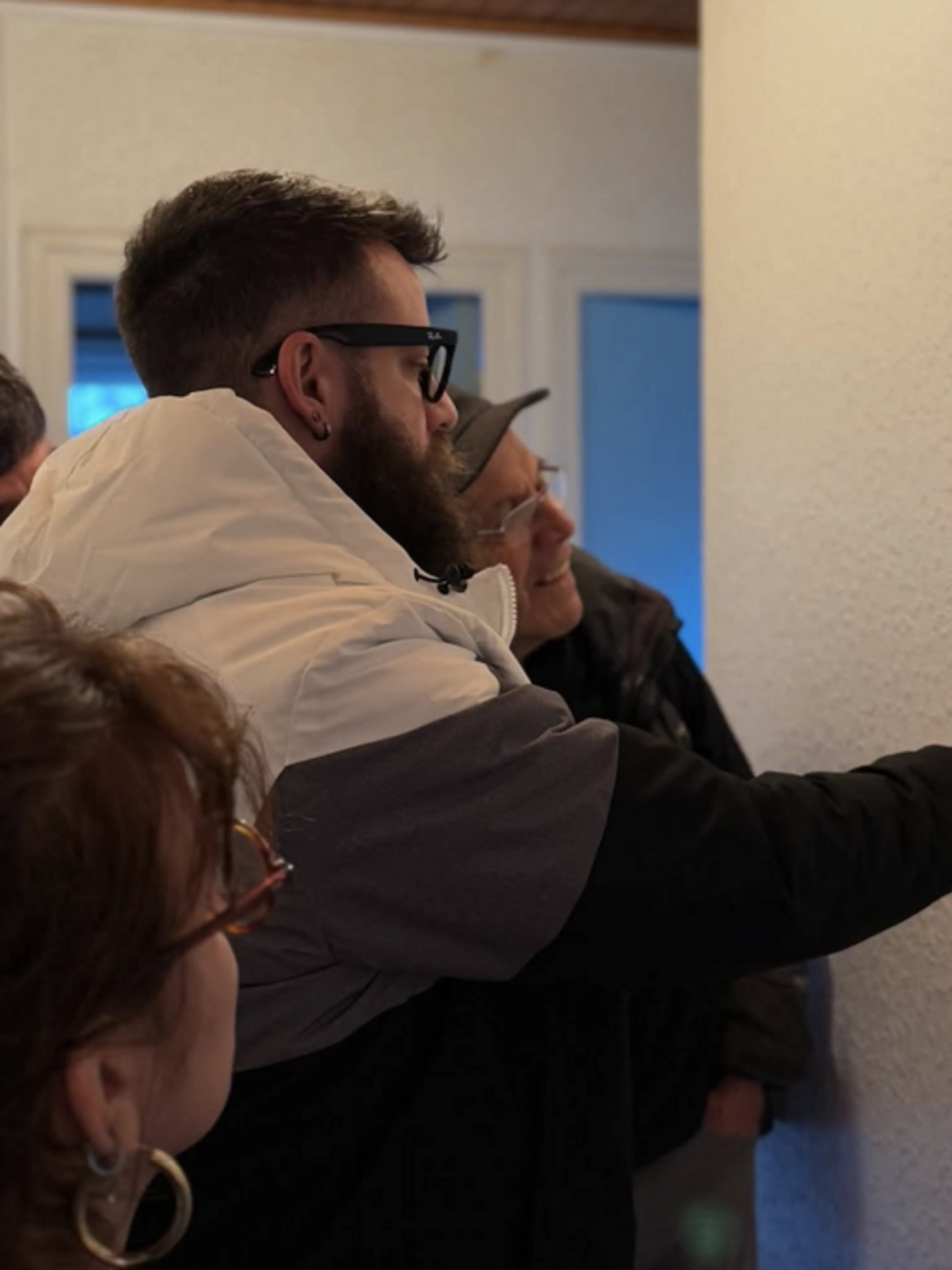 Image de présentation pour l'offre Fissures dans une maison : faut-il s’inquiéter ? Ce que tout propriétaire ou futur propriétaire doit savoir par AURA EXPERTISE