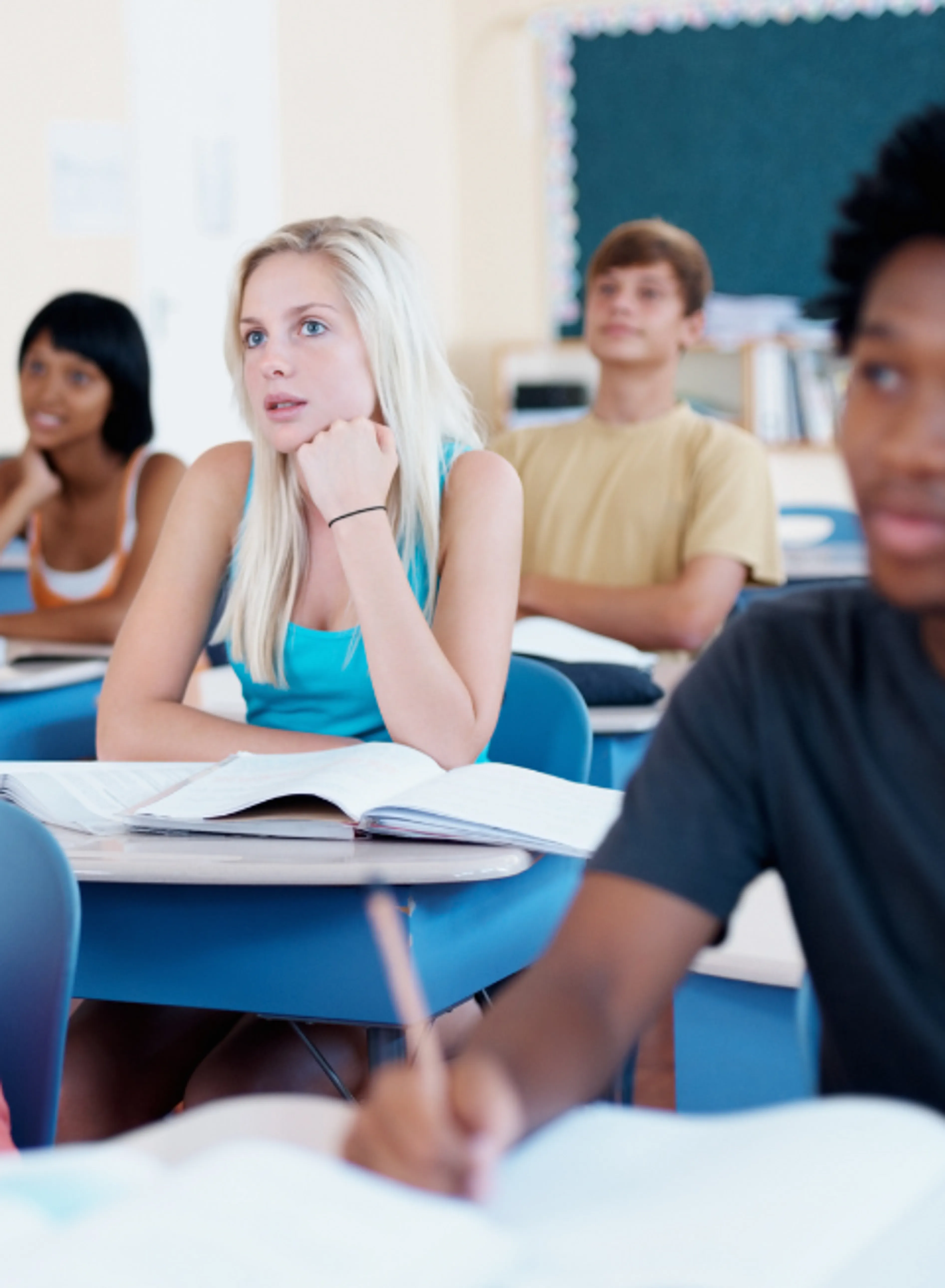 Image de présentation pour l'offre Cours de mathématiques pour des élèves du primaire et du secondaire par William Kevin