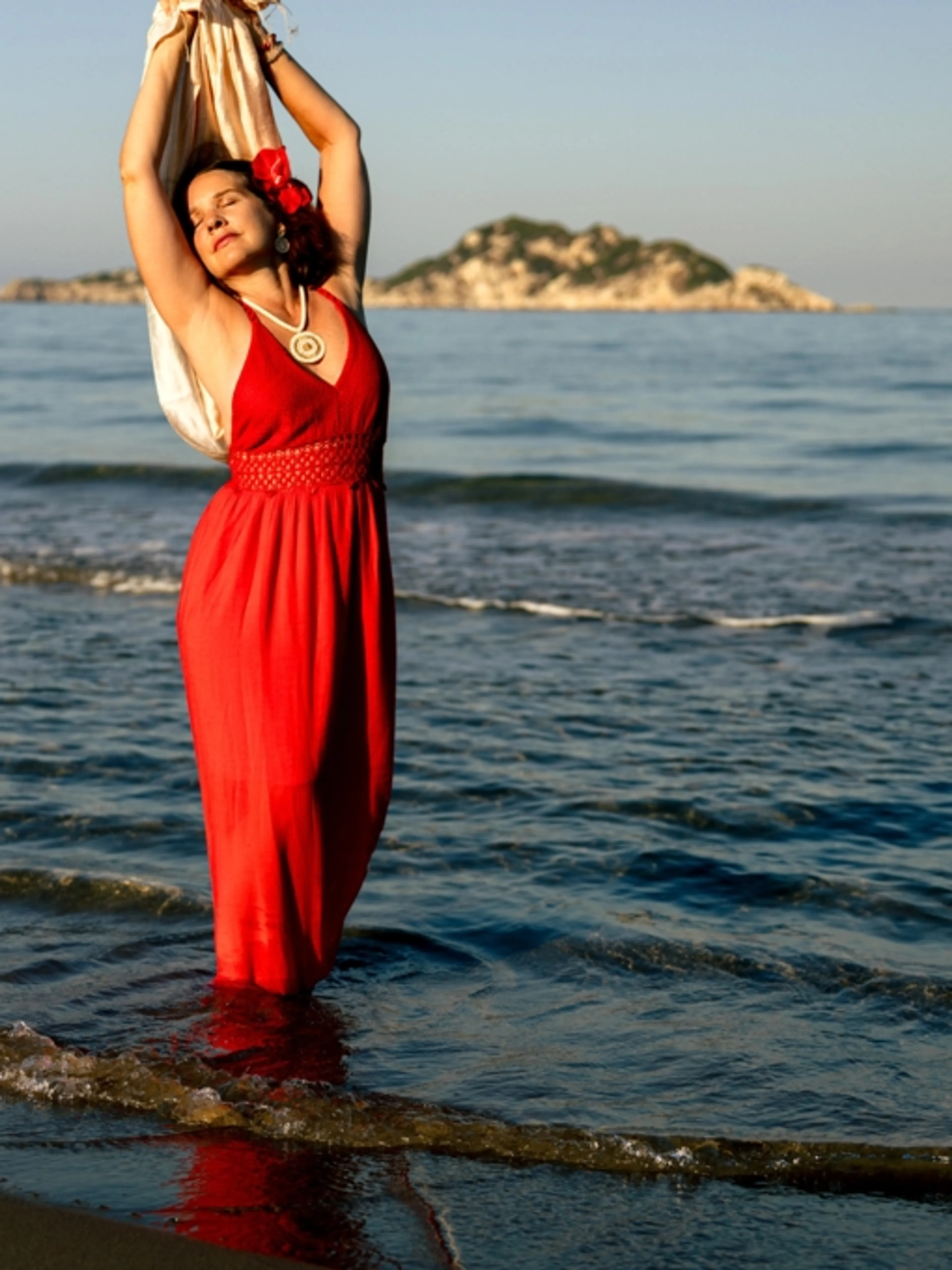 Image de présentation pour l'offre Webinaire - Devenir accompagnatrice du féminin. par Magaio