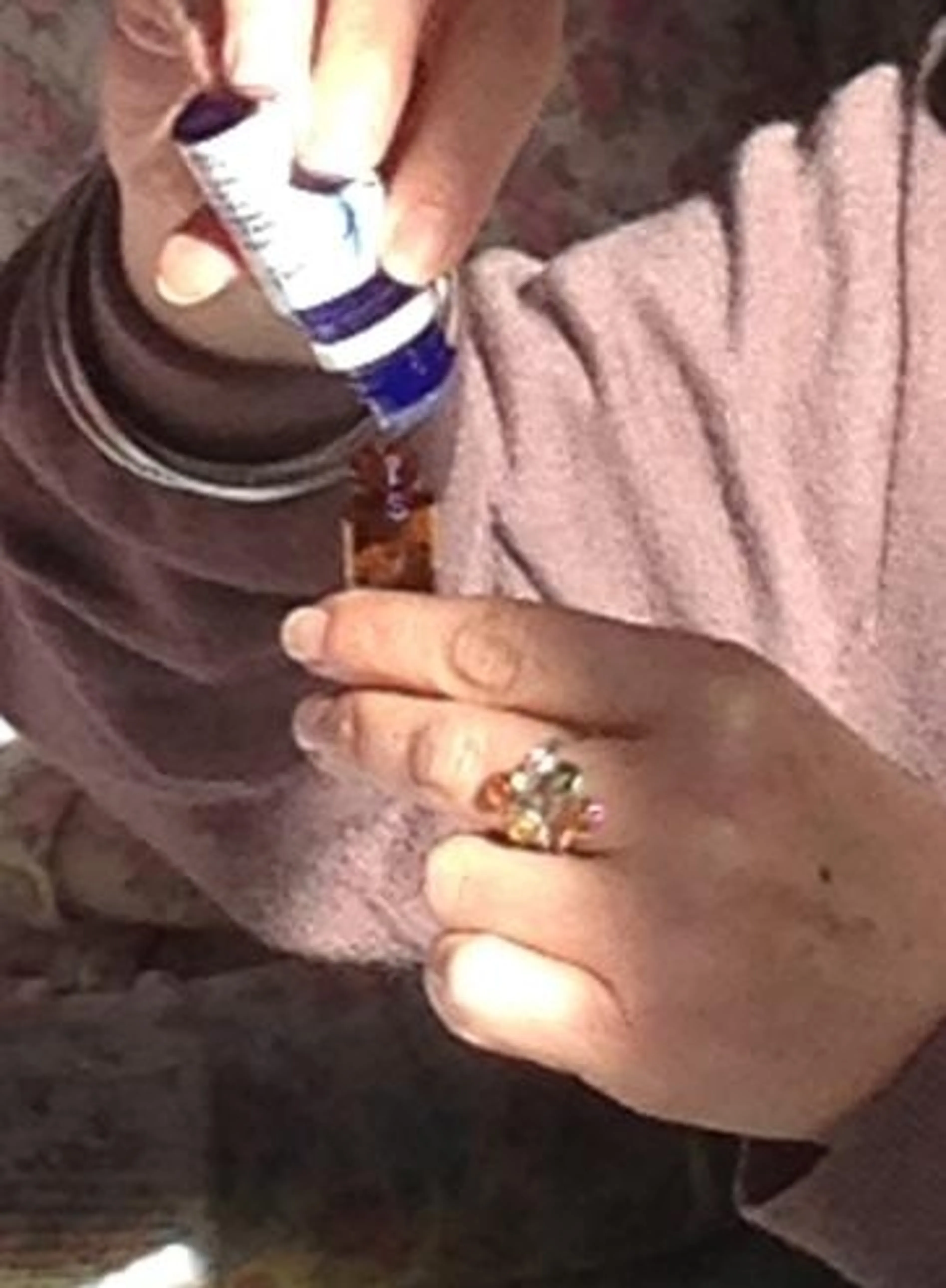 Image de présentation pour l'offre Constituer sa trousse d'urgence avec les huiles essentielles par SEBASTIEN