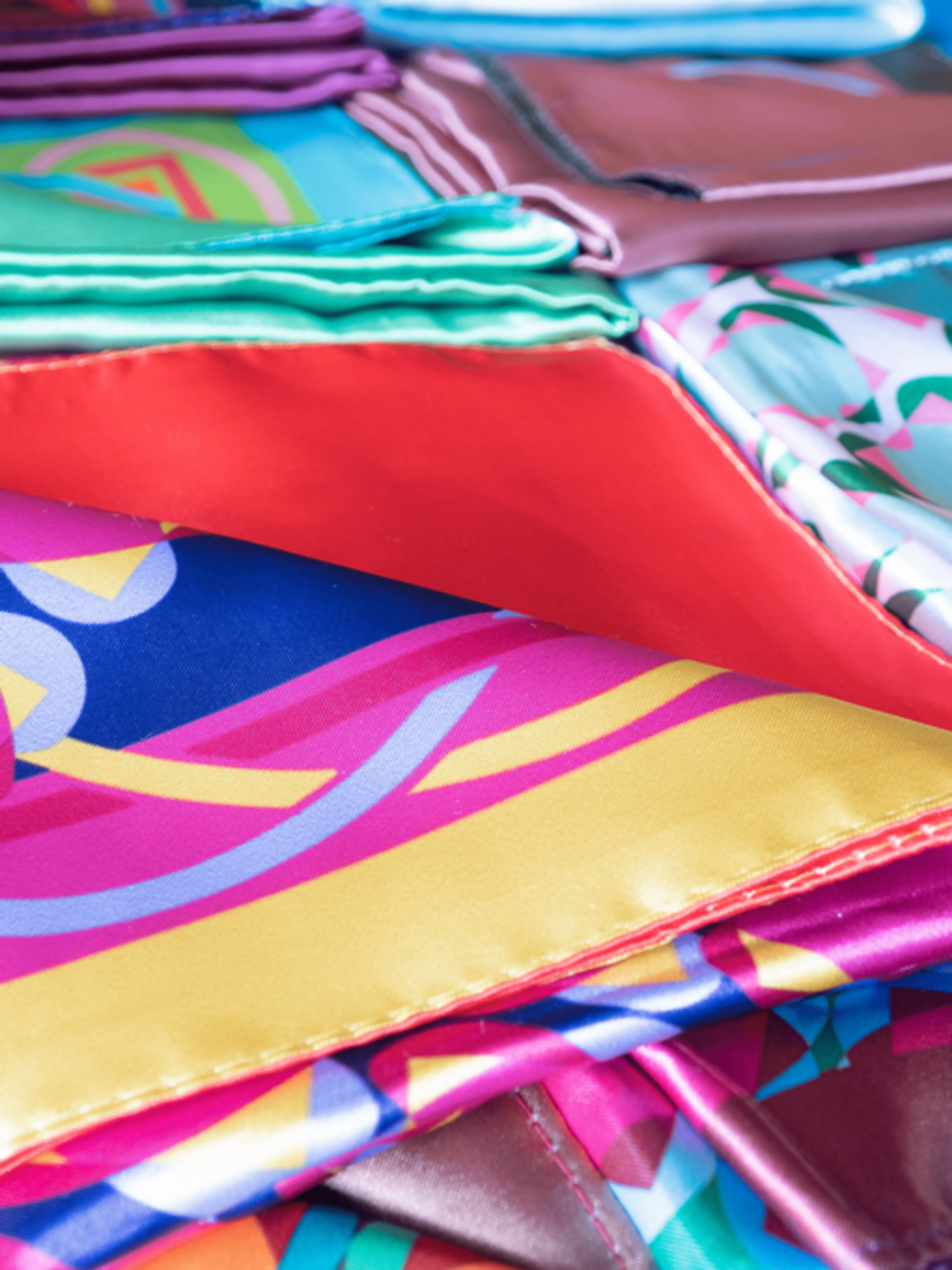 Image de présentation pour l'offre Se mettre en valeur grâce aux couleurs avec une Conseillère en image certifiée par Melody