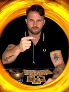 Alex Pereira vous présente ses services sur la plateforme Wooskill.