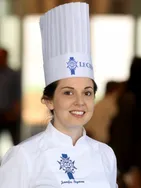Chef Jennifer vous présente ses services sur la plateforme Wooskill.