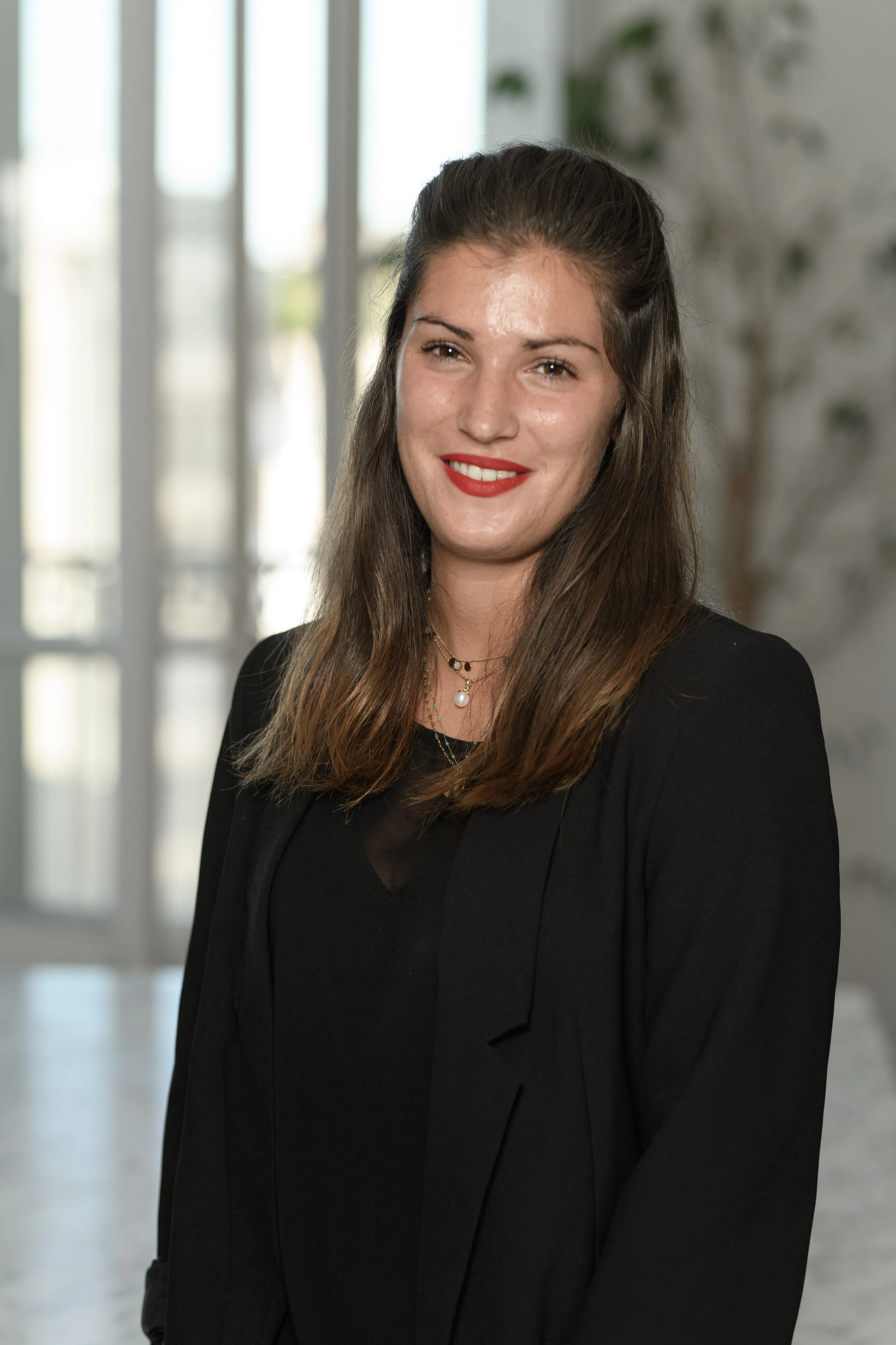 Image de présentation pour l'offre Cours de Droit par Eloïse