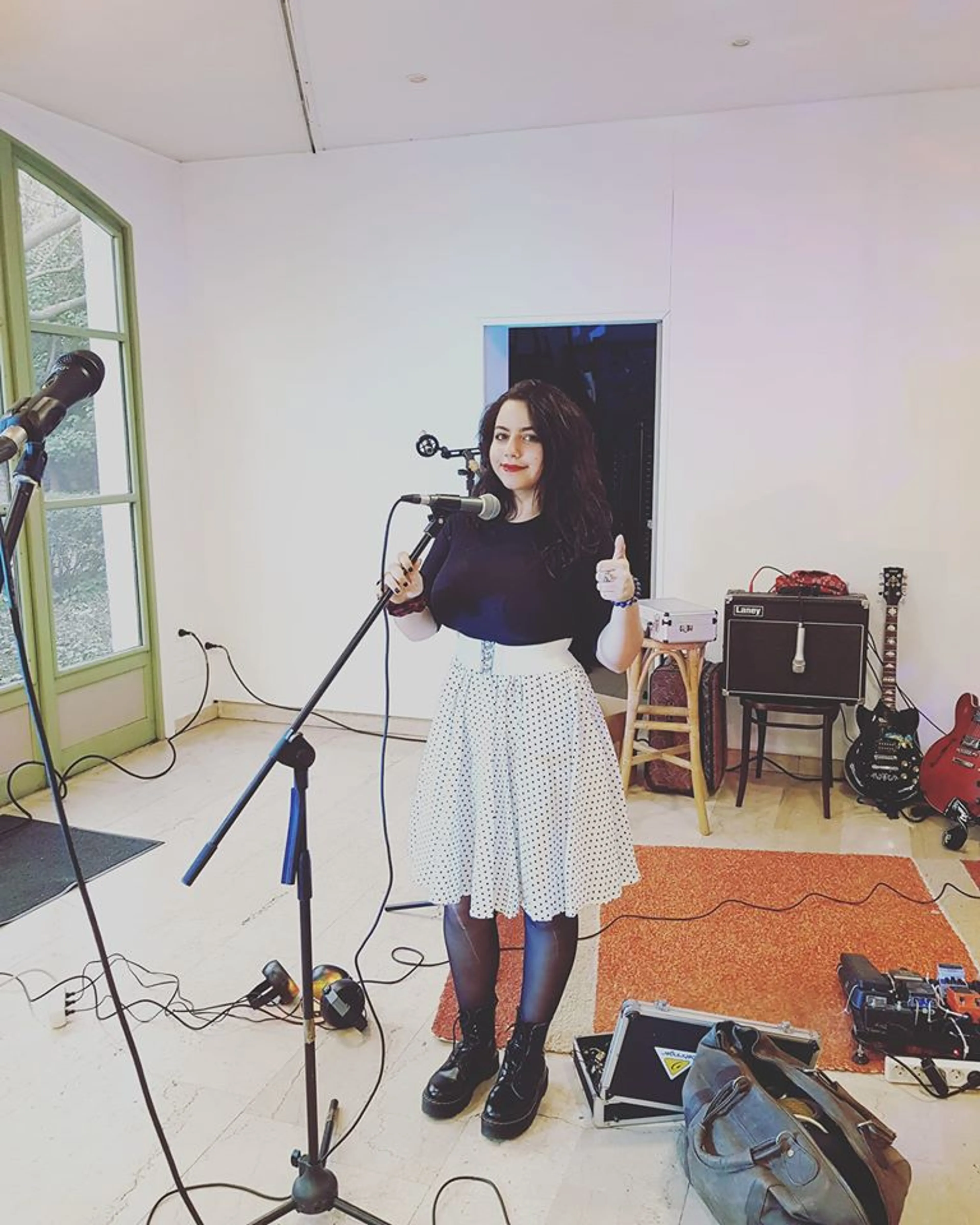 Image de présentation pour l'offre Cours de chant par La Femme Lointaine