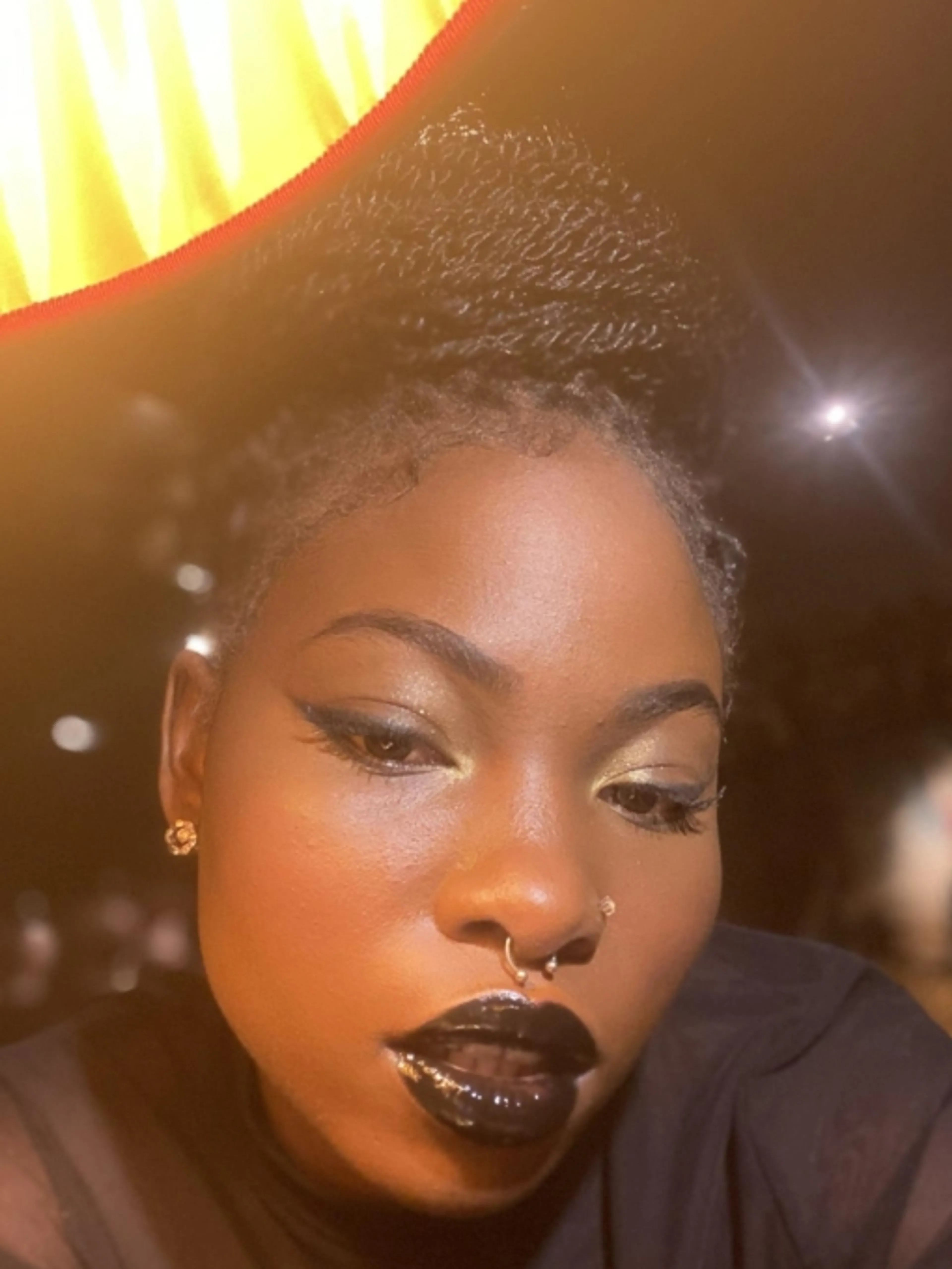 Image de présentation pour l'offre Cours de maquillage et auto maquillage pour débutant . par Ambre
