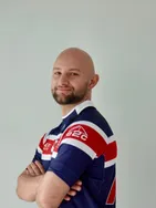 Tom vous présente ses services sur la plateforme Wooskill.