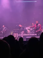 Raphaël vous présente ses services sur la plateforme Wooskill.