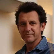 Antoine vous présente ses services sur la plateforme Wooskill.