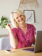 Amélie Happy vous présente ses services sur la plateforme Wooskill.