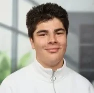 Dimitri vous présente ses services sur la plateforme Wooskill.