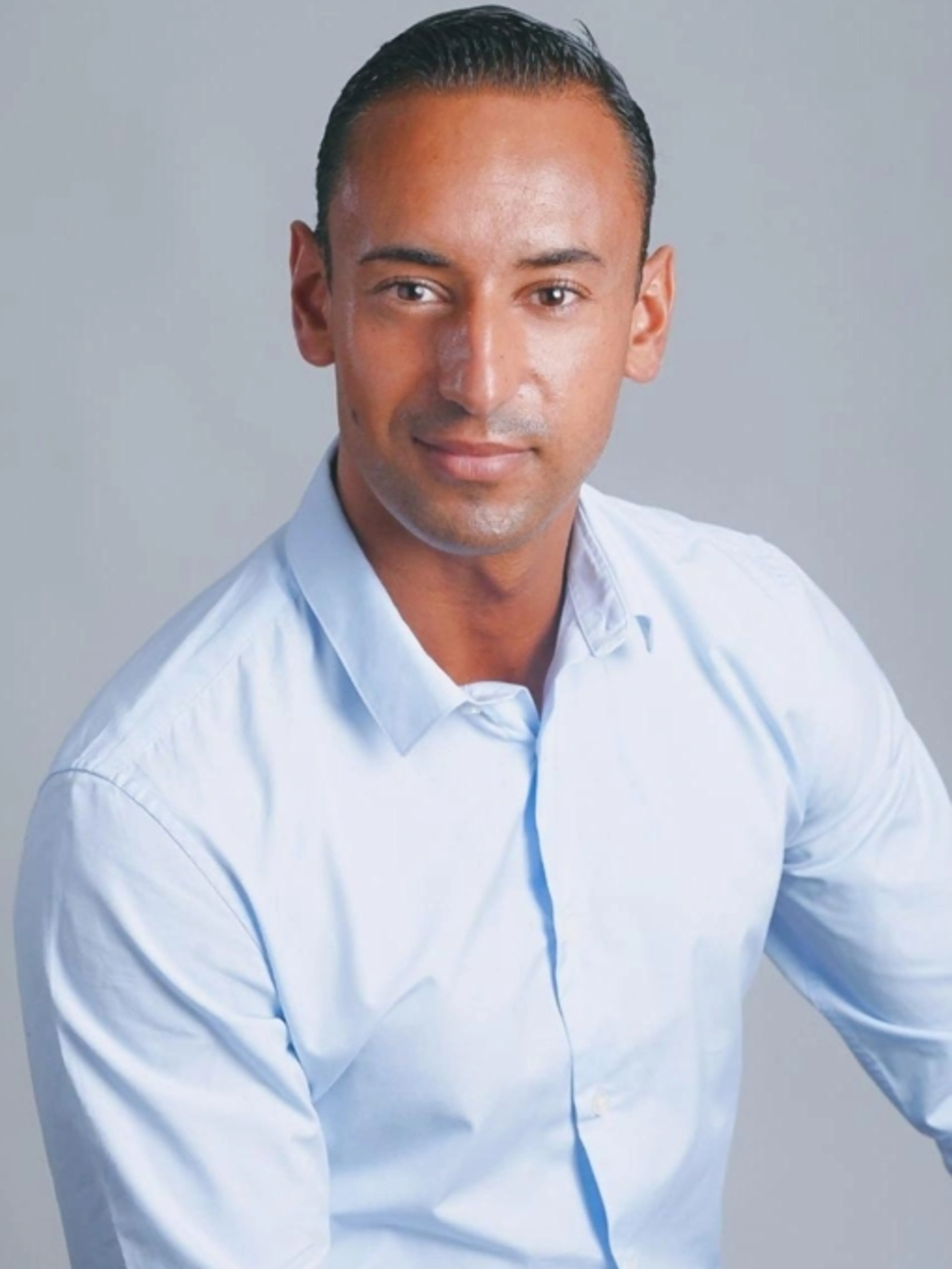 Image de présentation pour l'offre Cours de Marketing et de vente - Expert en gestion d'affaires, consultant indépendant et formateur en école de commerce. par Raphaël