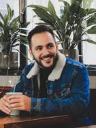 Guillaume vous présente ses services sur la plateforme Wooskill.