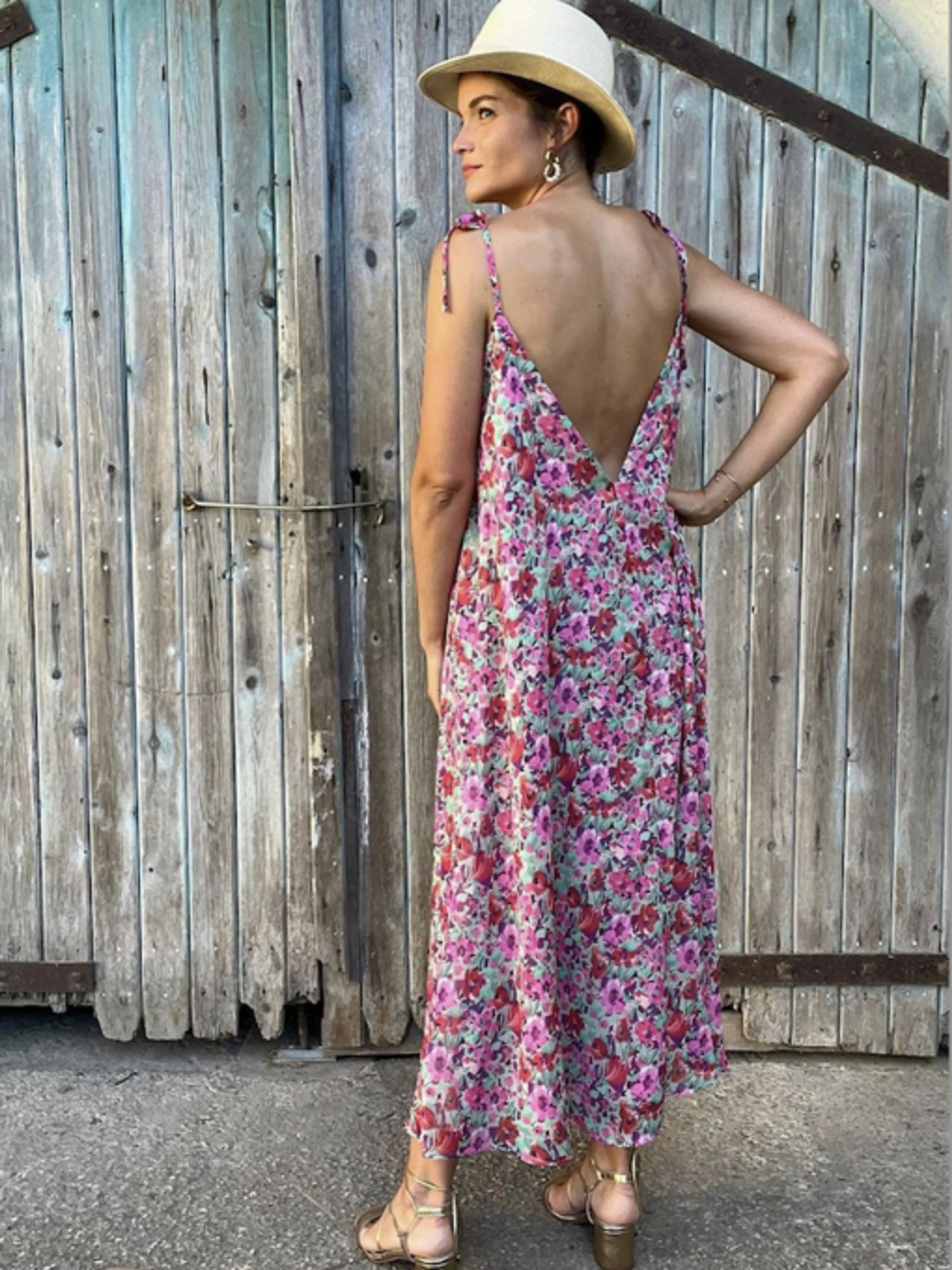 Image de présentation pour l'offre Dompter la mousseline et se coudre de merveilleuses tenues vaporeuses 👗 par Cyrielle