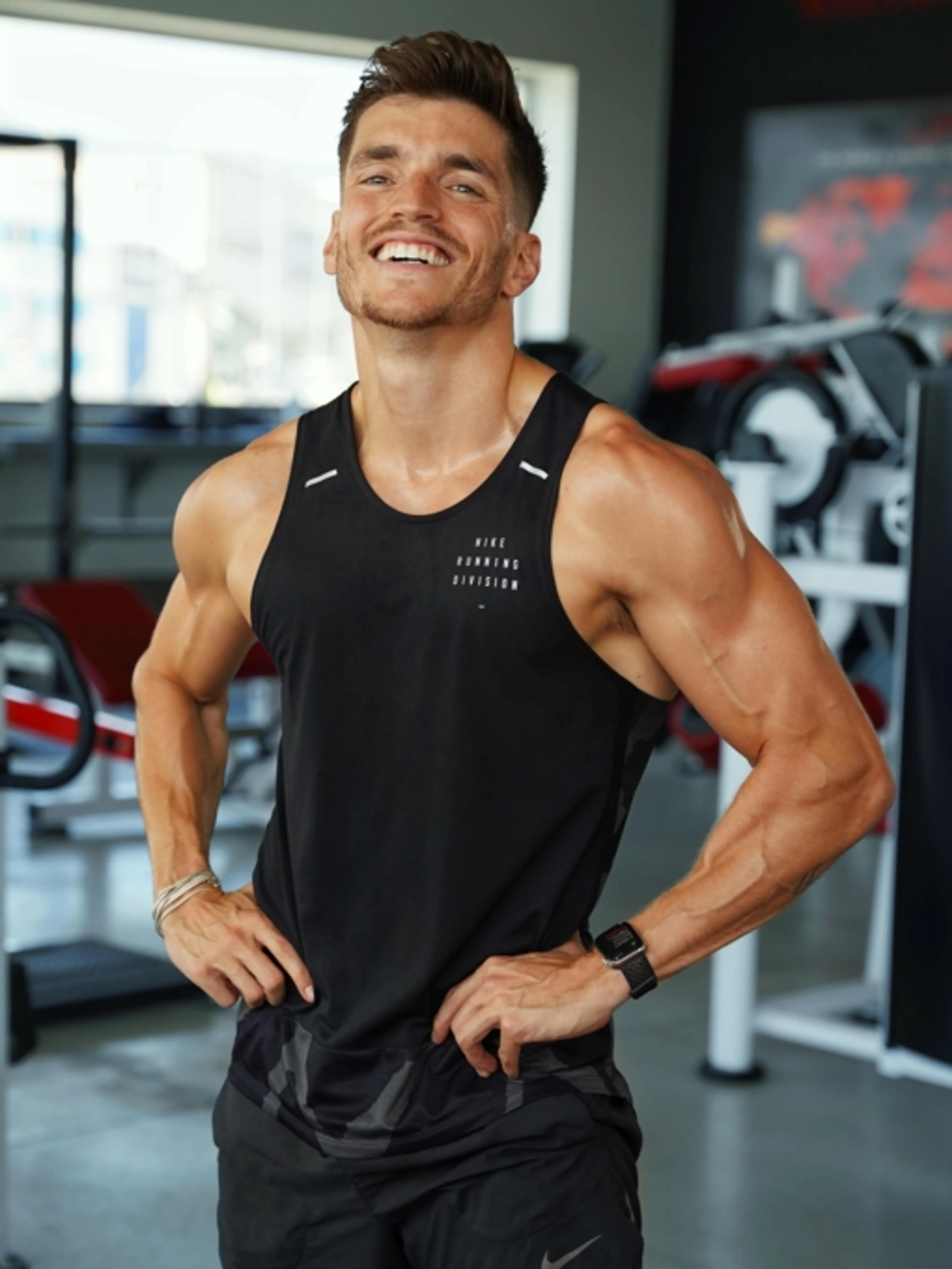 Image de présentation pour l'offre Comment t’entraîner pour être fort, musclé et athlétique 💪🏼 par ANTOINE