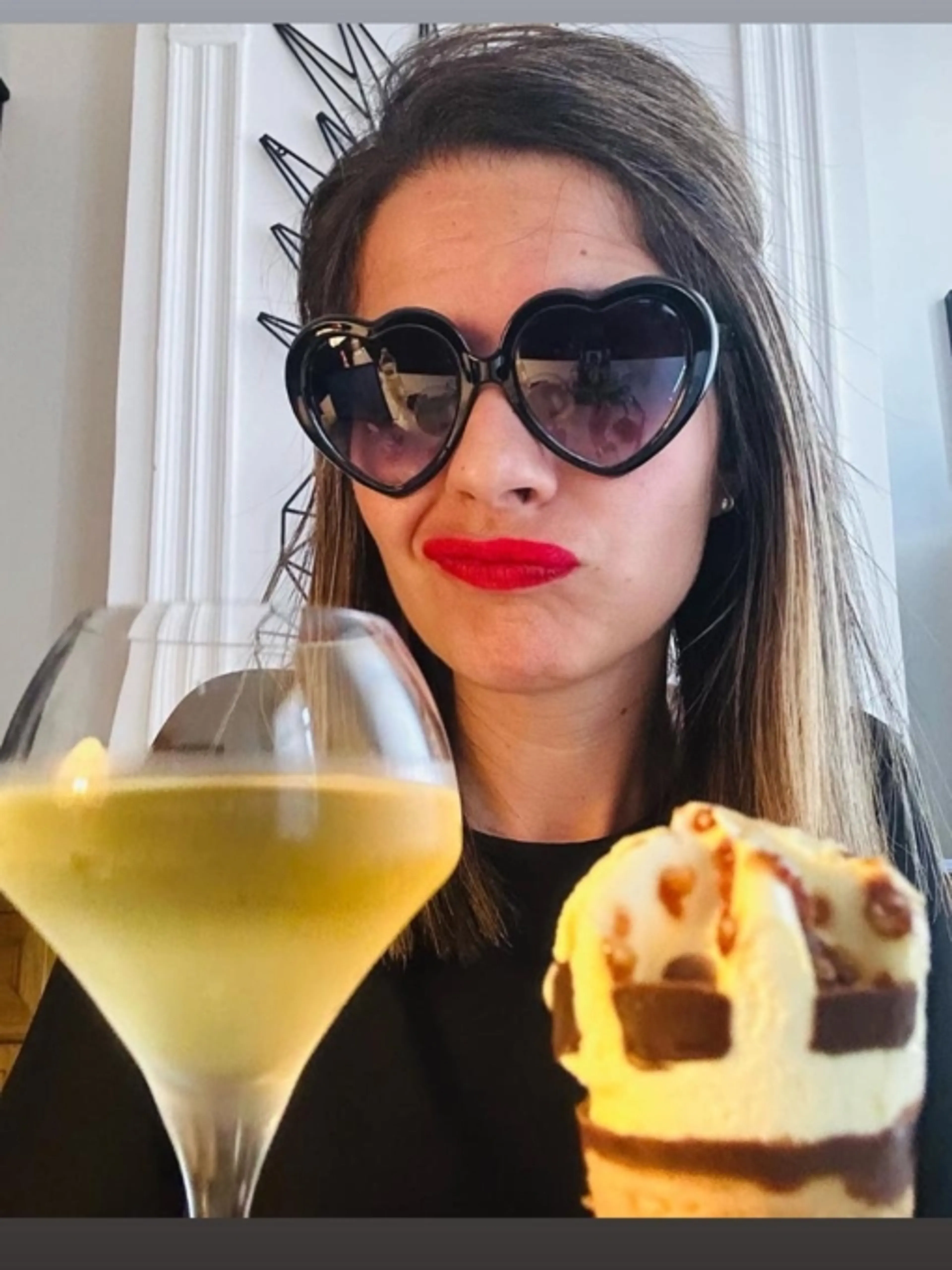 Image de présentation pour l'offre Apprendre à gérer les Resto, Mc Do, Apéro, Pizza
Tout en perdant du poids ou en le stabilisant? par Céline ROUSSEAU