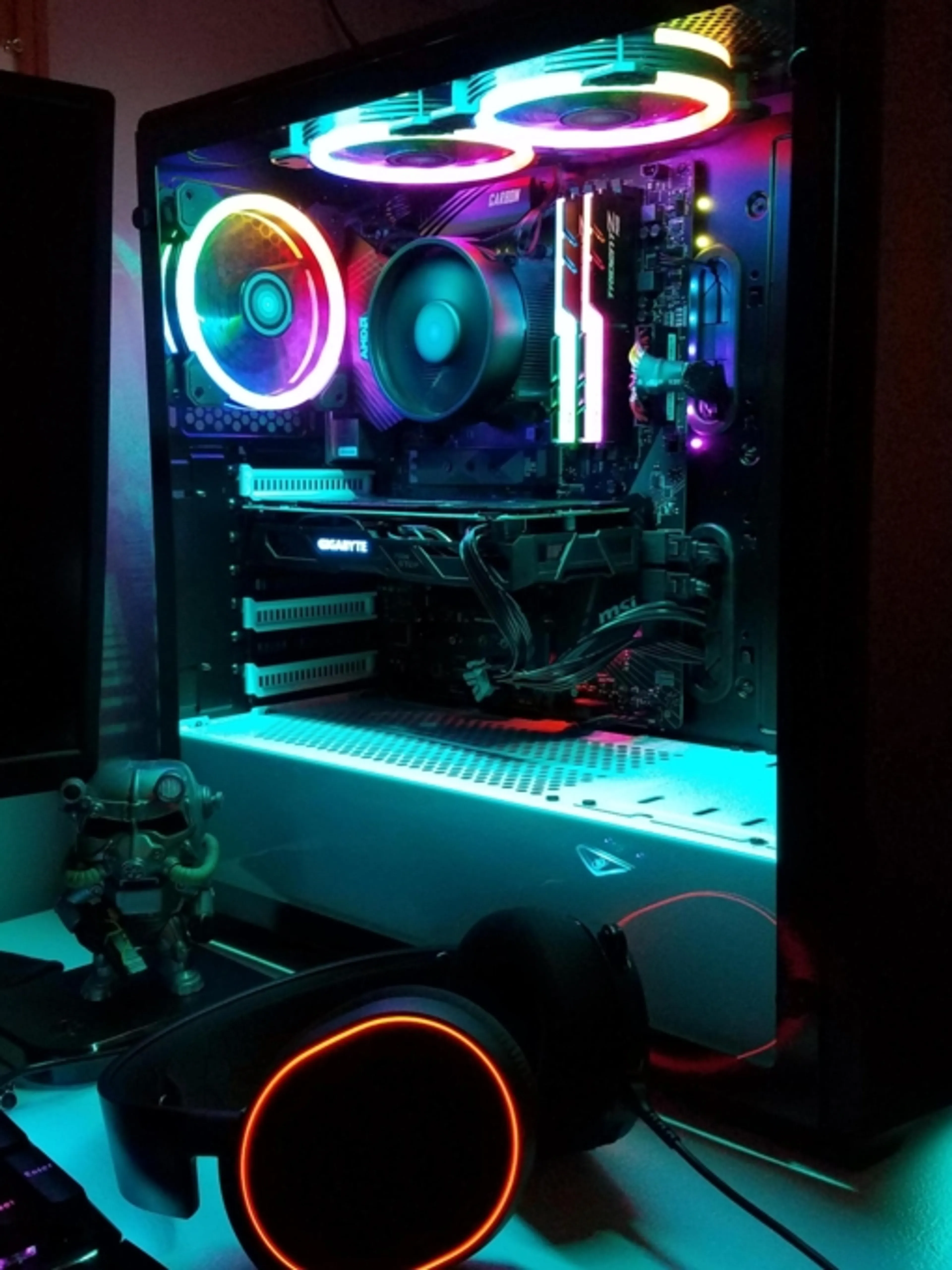 Boostez les performances de votre PC pour le gaming et la bureautique ! Profitez d'une expertise personnalisée et maximisez vos performances 💻🎮