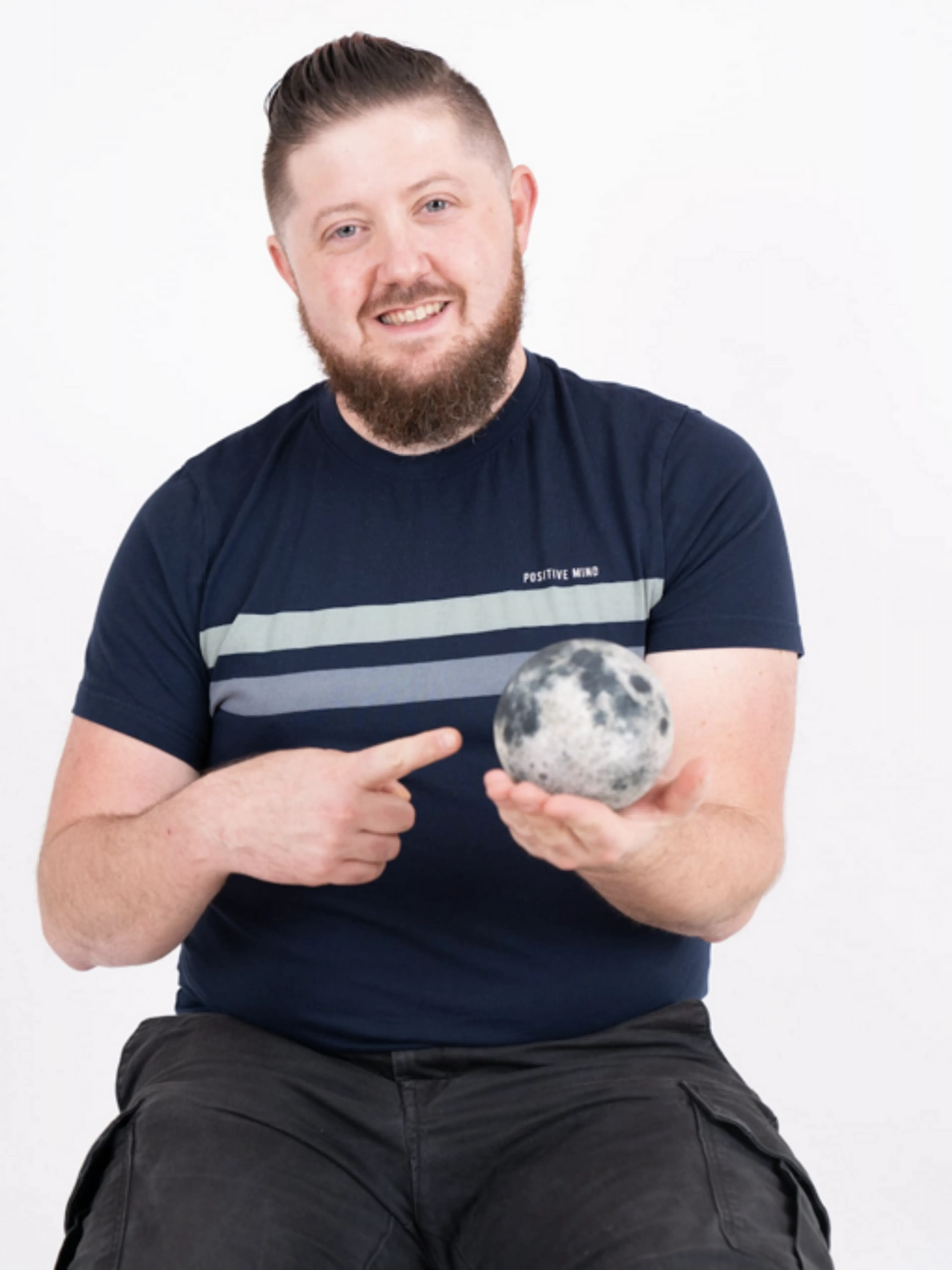 Image de présentation pour l'offre Idées reçues sur l’espace : démêlons le vrai du faux ! 🚀🌌 par Kevin