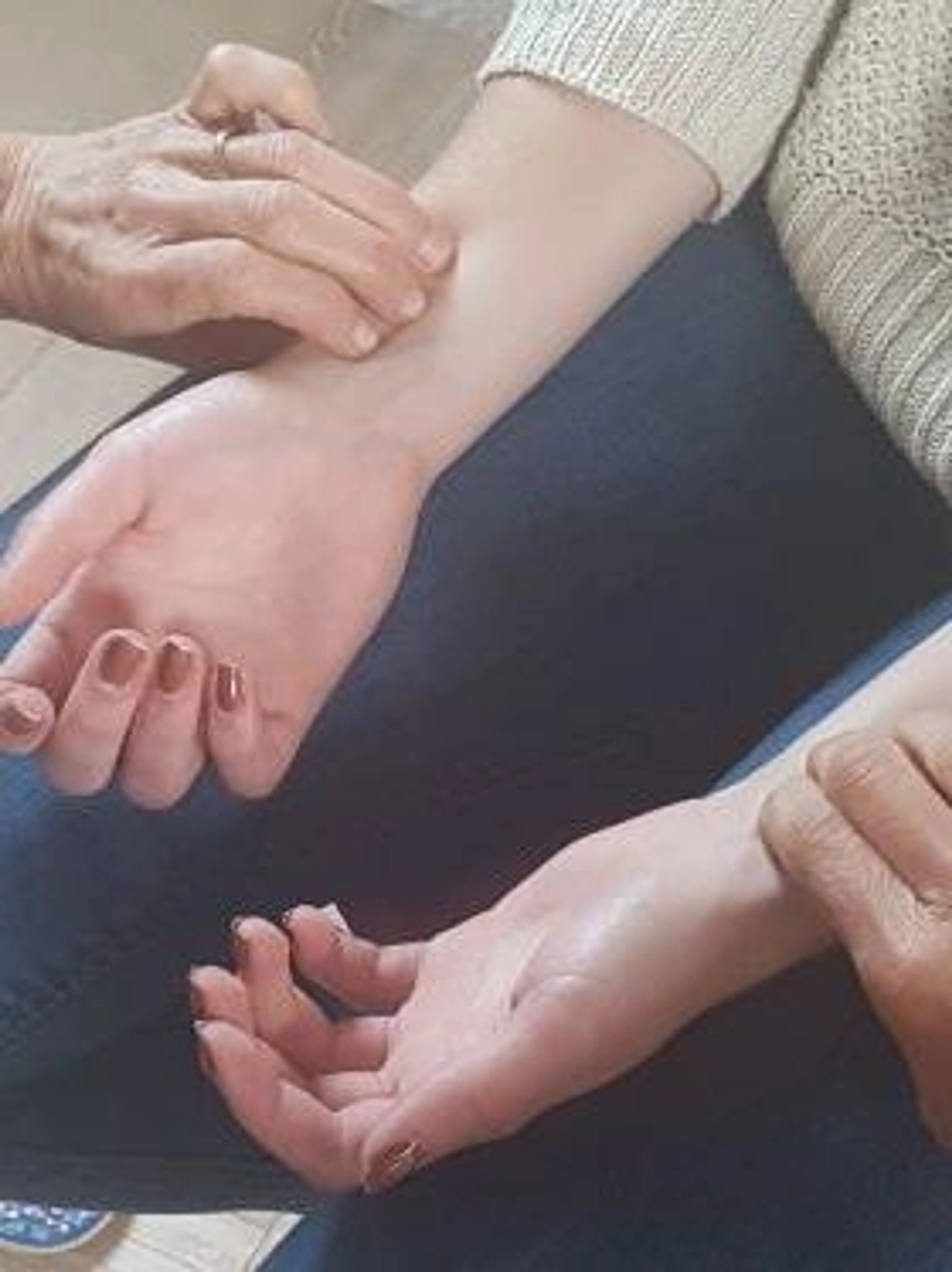 Image de présentation pour l'offre Séance de yoga-thérapie avec coach certifié par Catherine Yoga