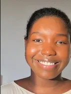 Aïssatou vous présente ses services sur la plateforme Wooskill.