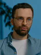 Clément vous présente ses services sur la plateforme Wooskill.