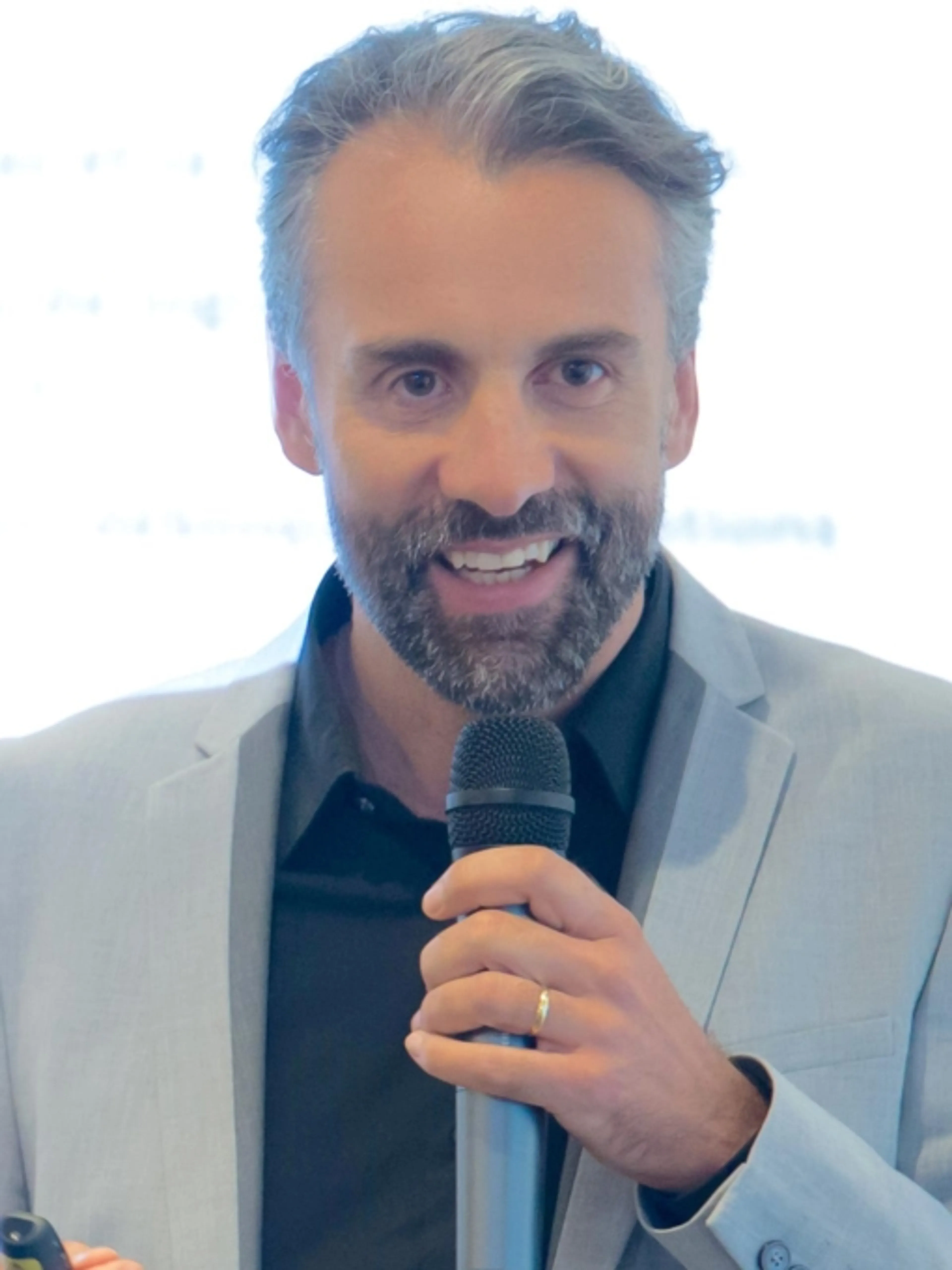 Image de présentation pour l'offre Boostez votre leadership et atteignez vos objectifs avec un coaching personnalisé par un Coach certifié ICF, fort de 25 ans d'entrepreneuriat. par Antonin
