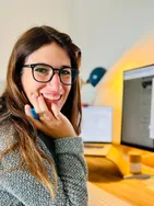 Clémence vous présente ses services sur la plateforme Wooskill.