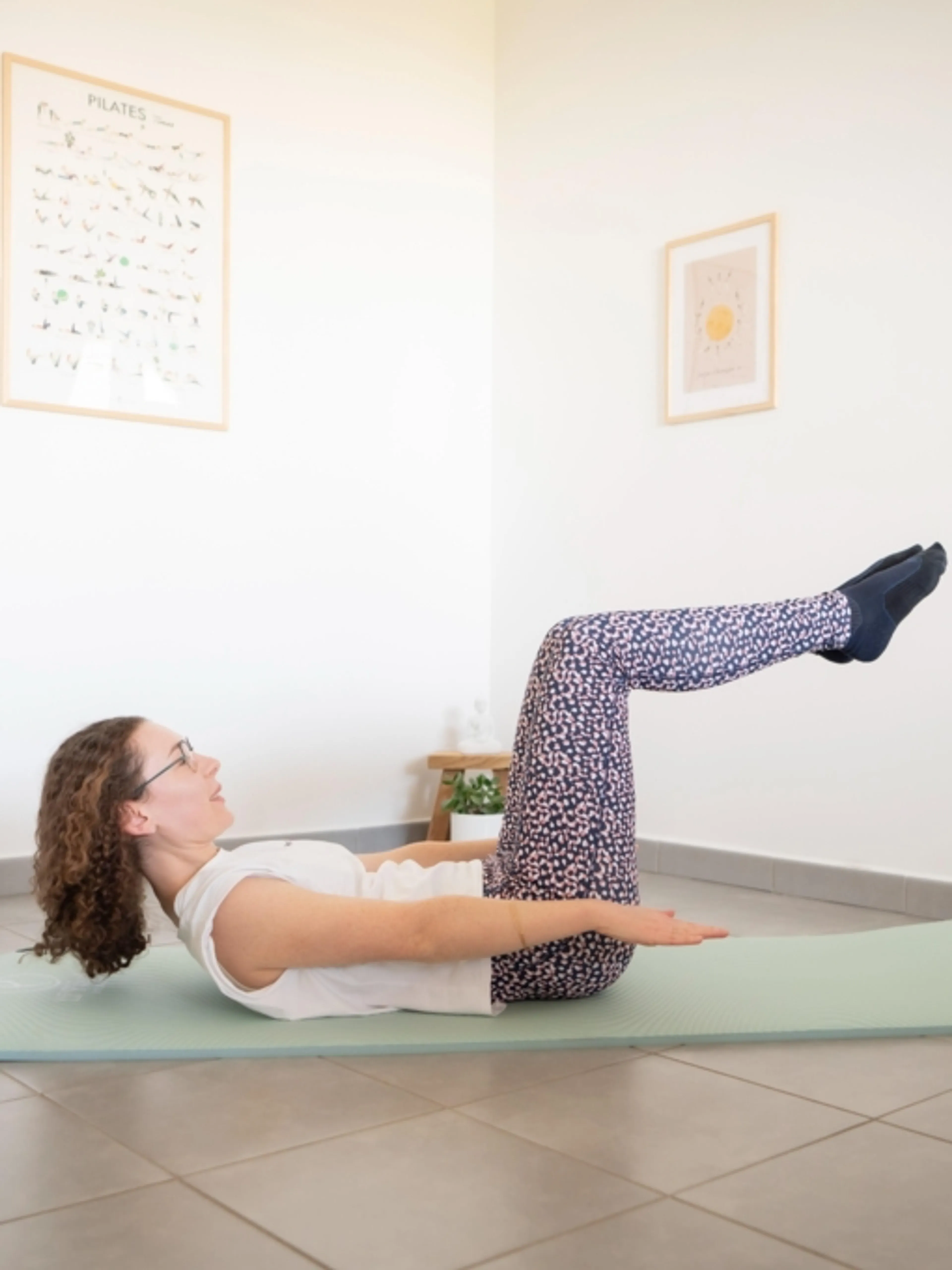 Image de présentation pour l'offre Summer Flow : Pilates & Yoga pour rester active tout l'été par En forme Marie Kiné