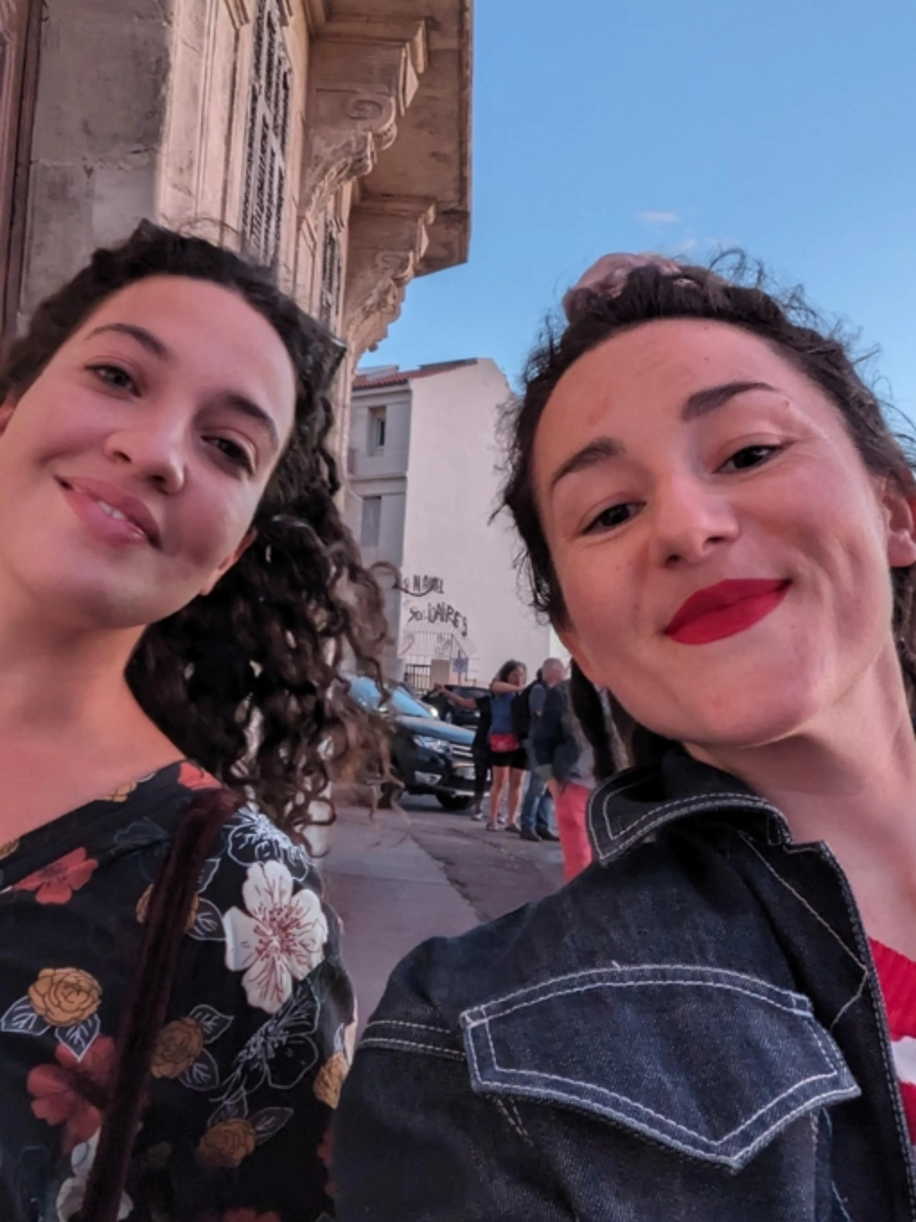 Image de présentation pour l'offre Se développer en tant que femme dans l'industrie artistique par Juliette
