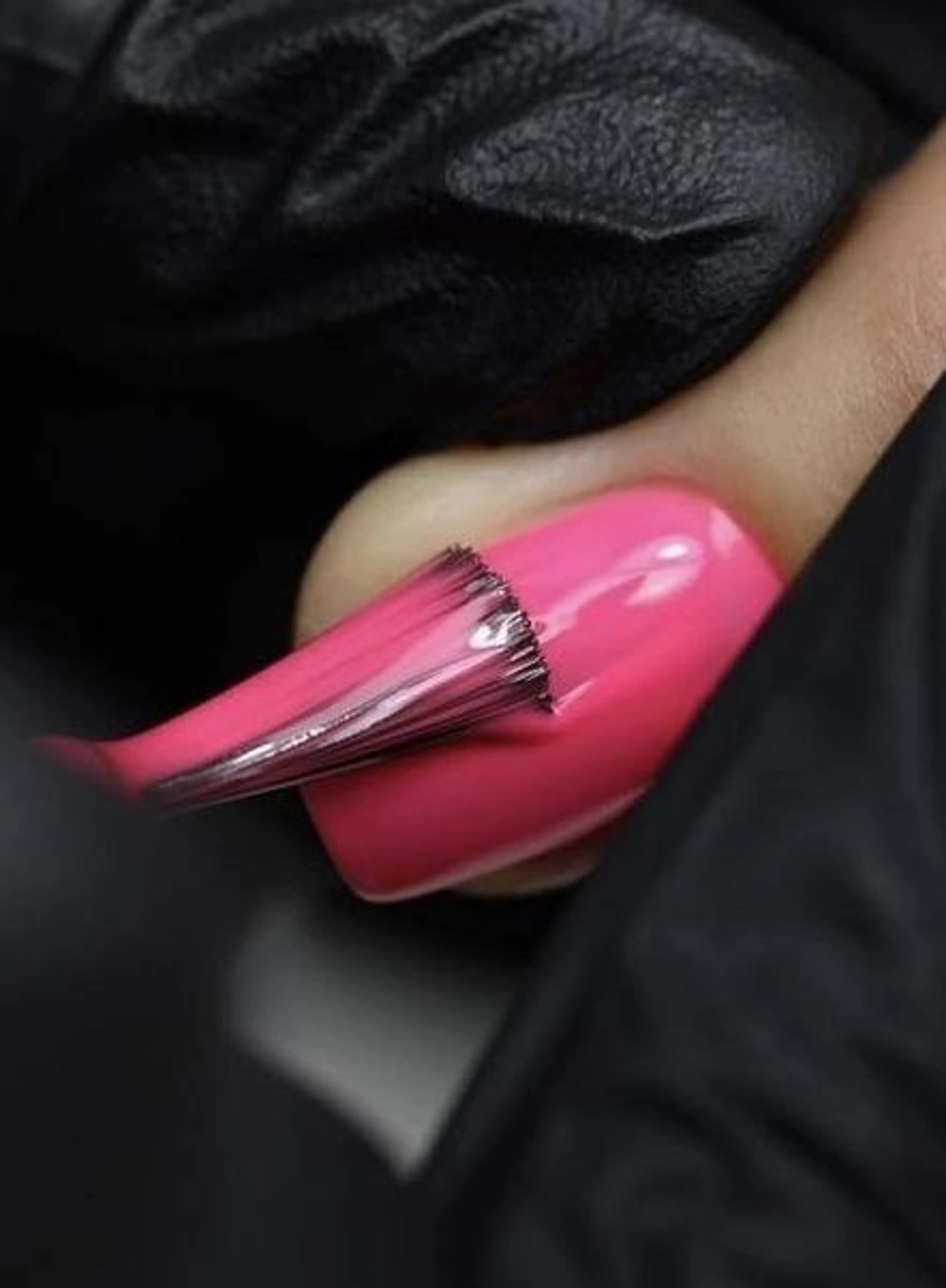 Révélez la beauté de vos ongles avec un coach expert en gel et semi-permanent💅🏻