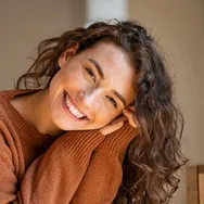 Alissone vous présente ses services sur la plateforme Wooskill.