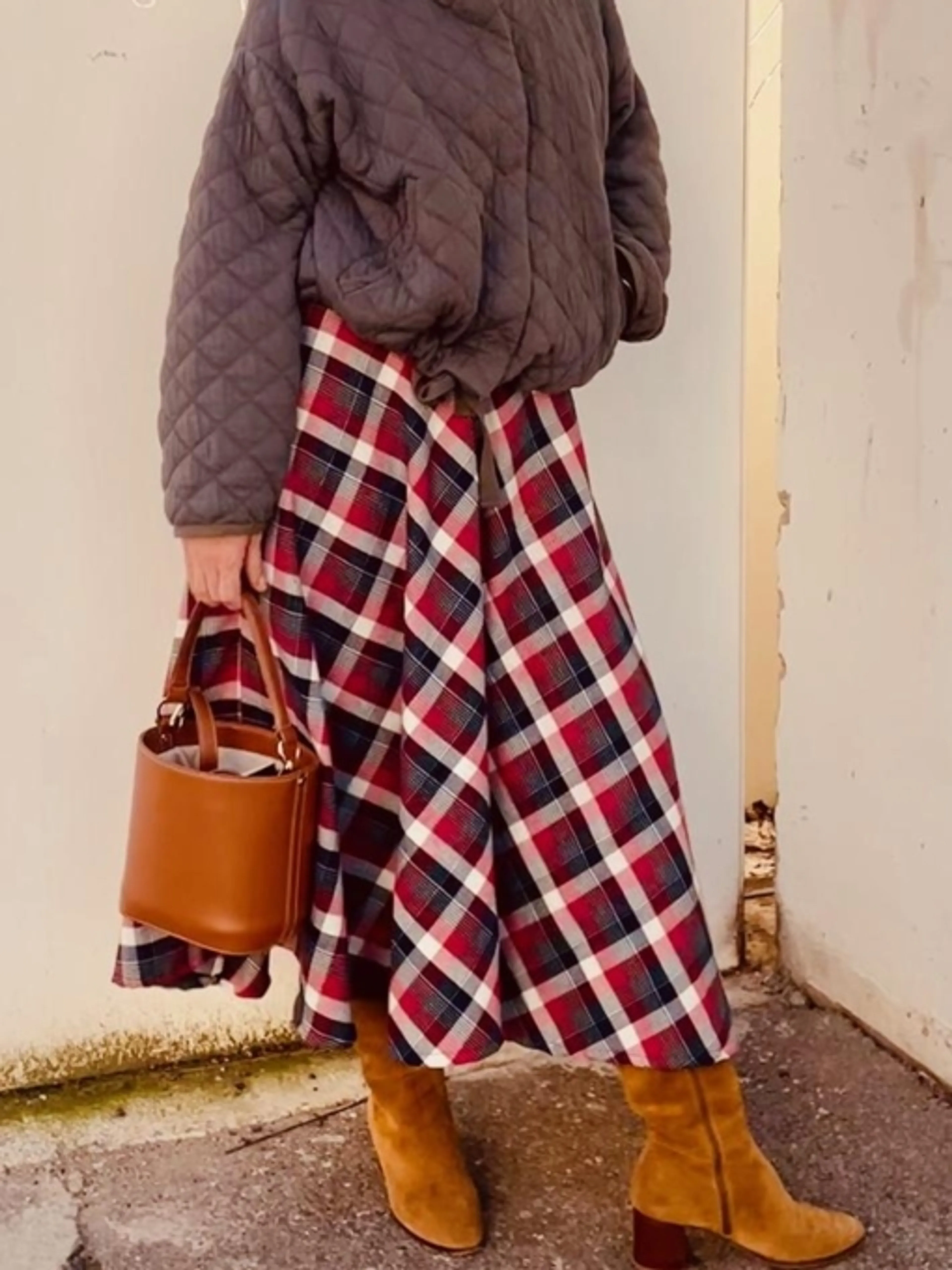 Image de présentation pour l'offre Masterclass : Coudre ensemble la jupe Joyeuse 🧵 par Mel de Mars